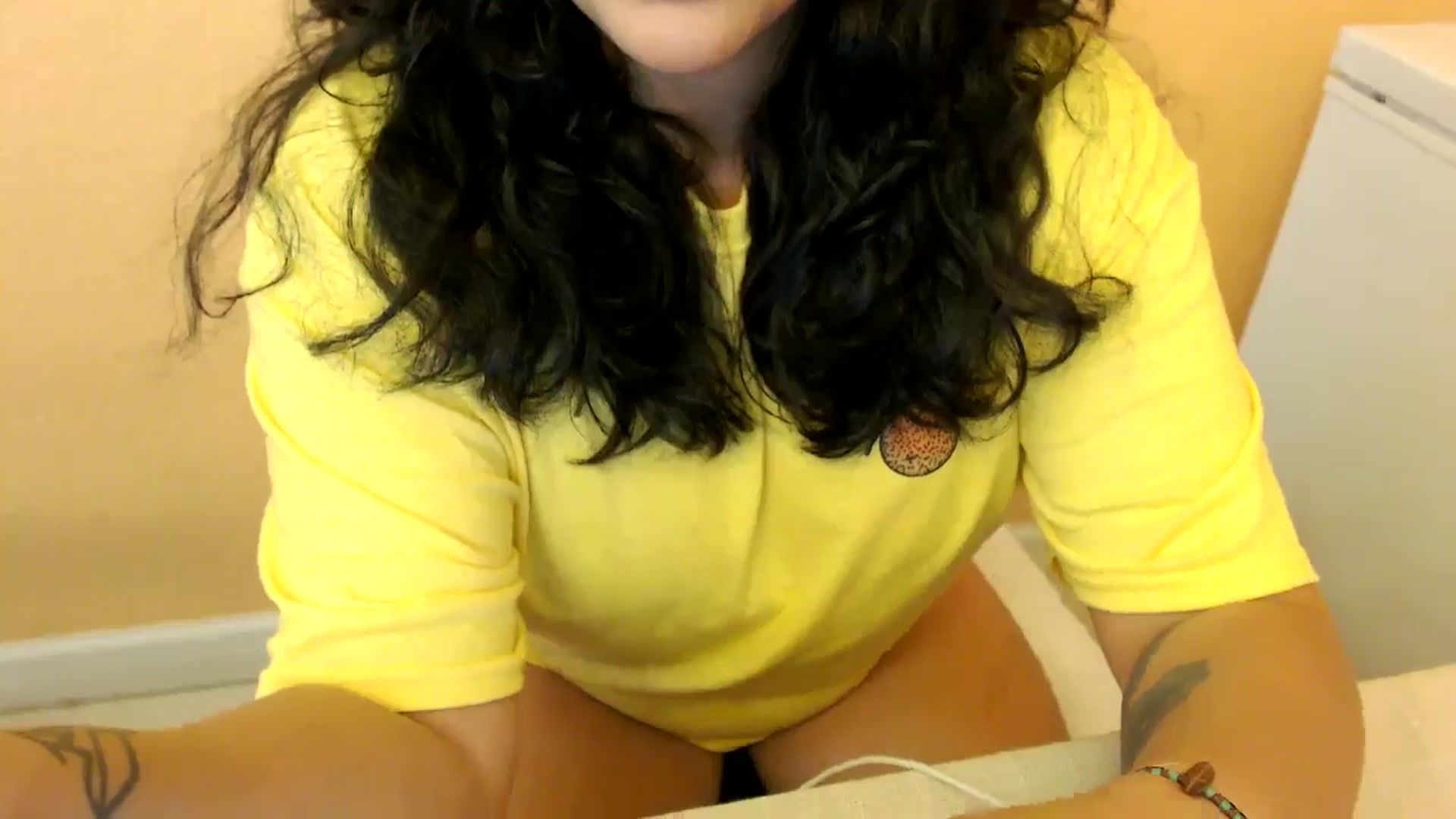 Gallery image thumbnail from MickaylaStar's myfreecams stream on, 03/21/2025, 19:06 image 17 of 20
