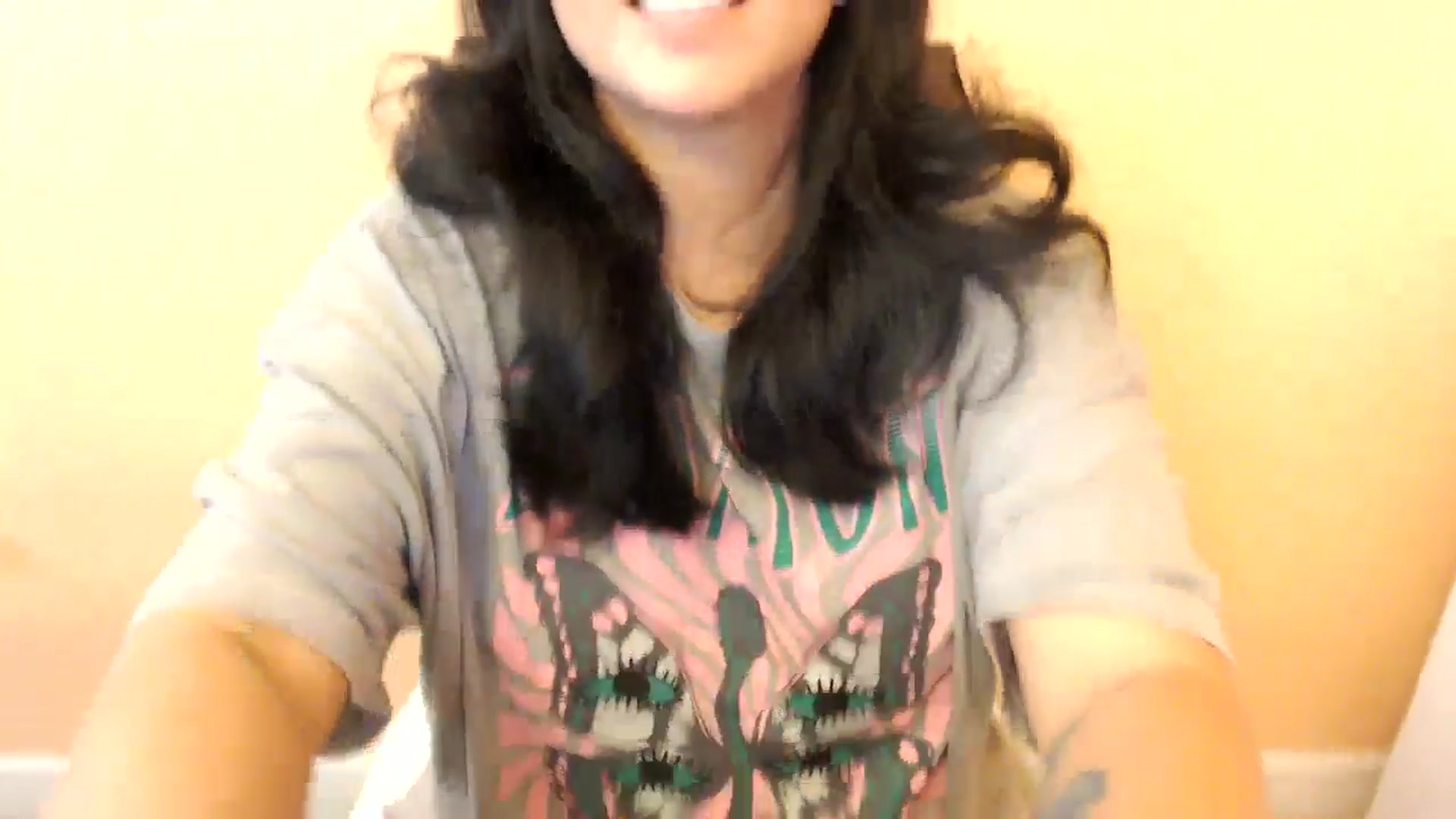 Gallery image thumbnail from MickaylaStar's myfreecams stream on, 03/23/2025, 19:15 image 20 of 20