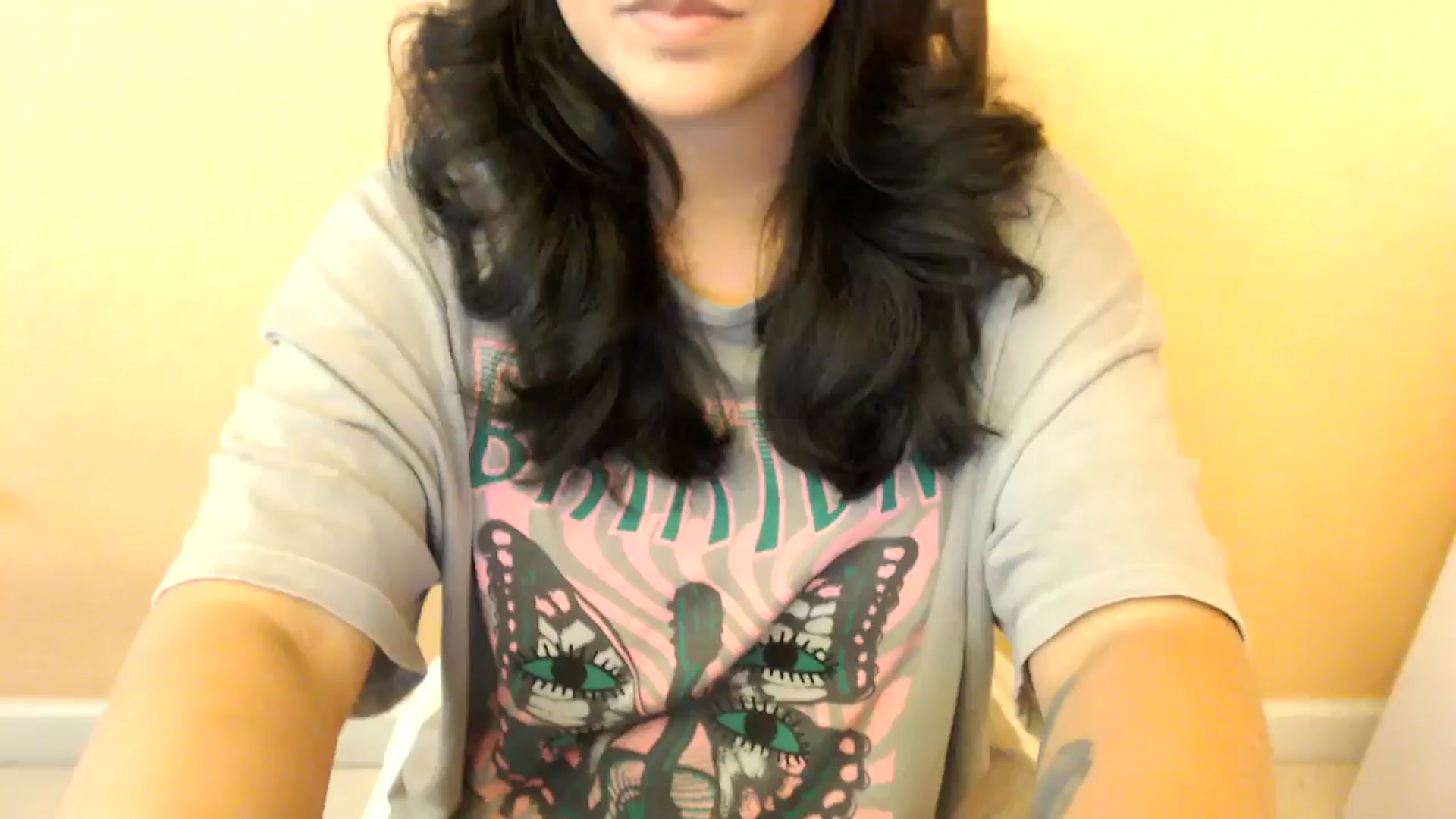 Gallery image thumbnail from MickaylaStar's myfreecams stream on, 03/23/2025, 21:36 image 1 of 20