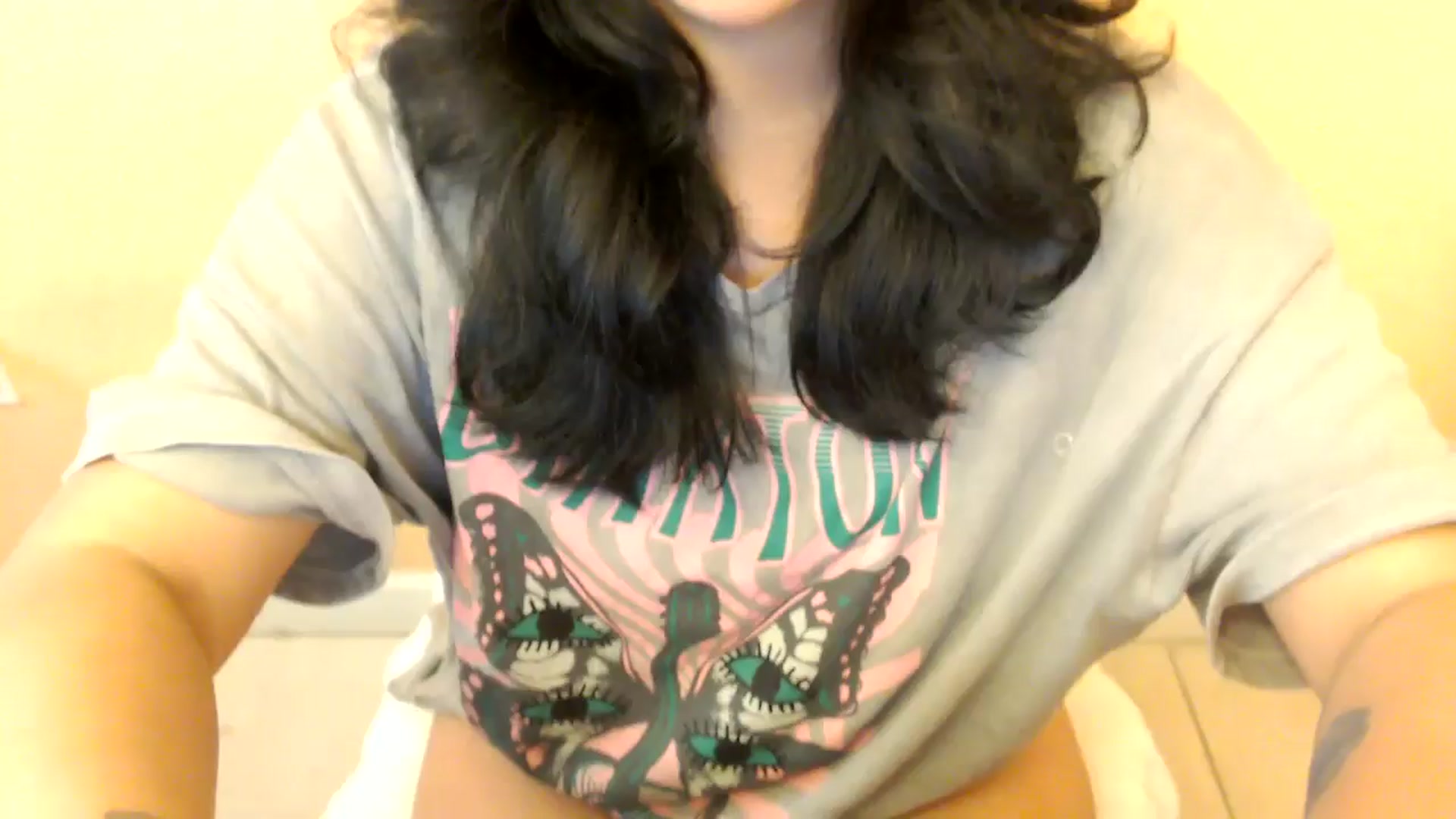 Gallery image thumbnail from MickaylaStar's myfreecams stream on, 03/23/2025, 21:36 image 5 of 20