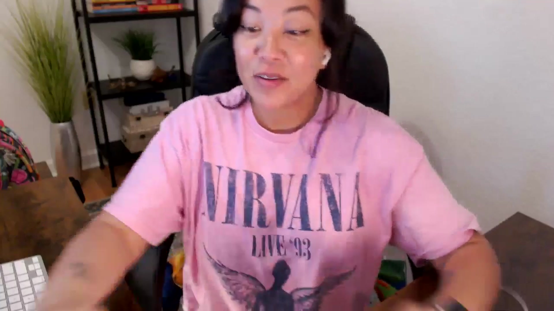 Gallery image thumbnail from MickaylaStar's myfreecams stream on, 03/24/2025, 14:41 image 14 of 20