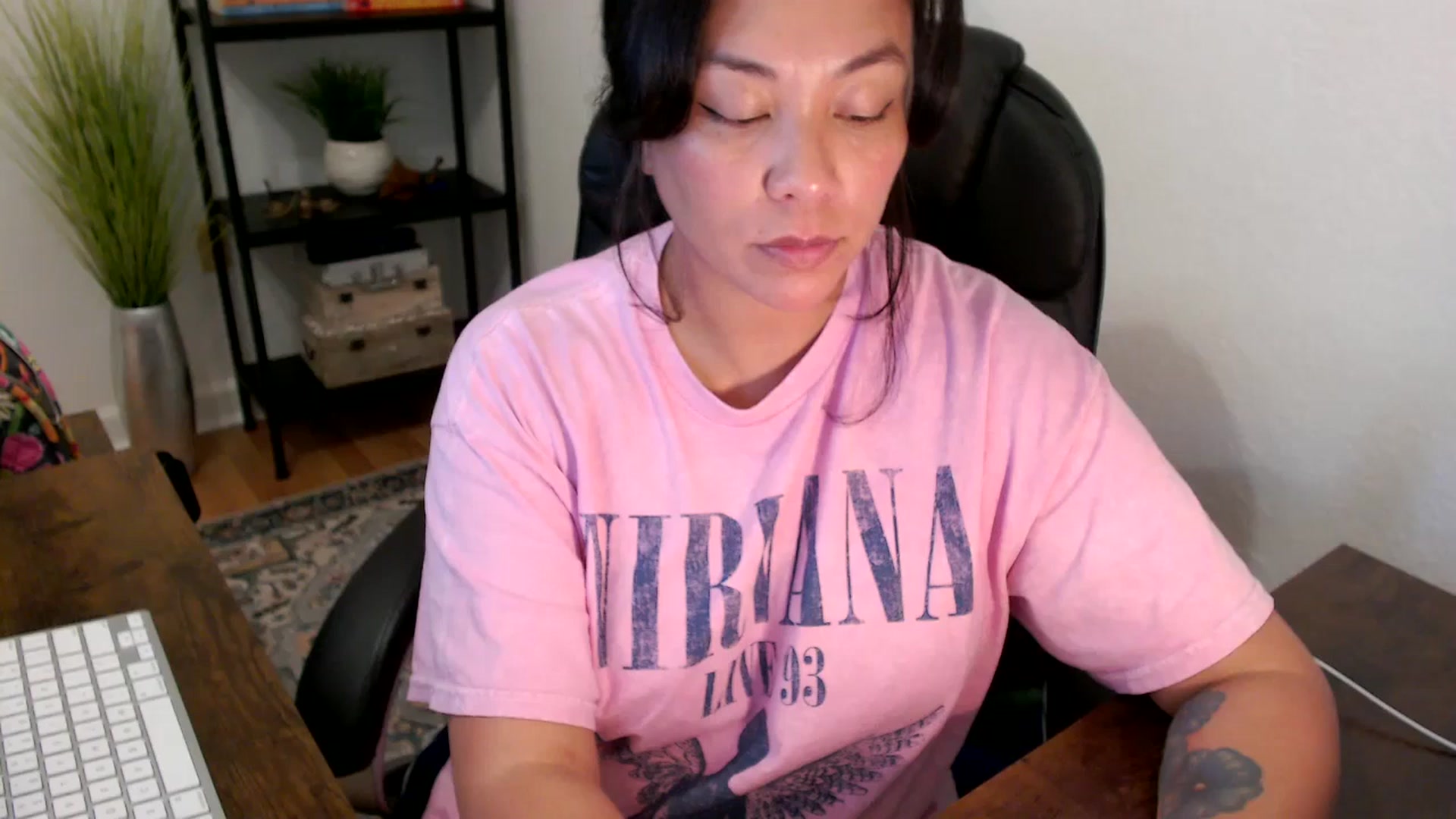 Gallery image thumbnail from MickaylaStar's myfreecams stream on, 03/24/2025, 17:43 image 10 of 20