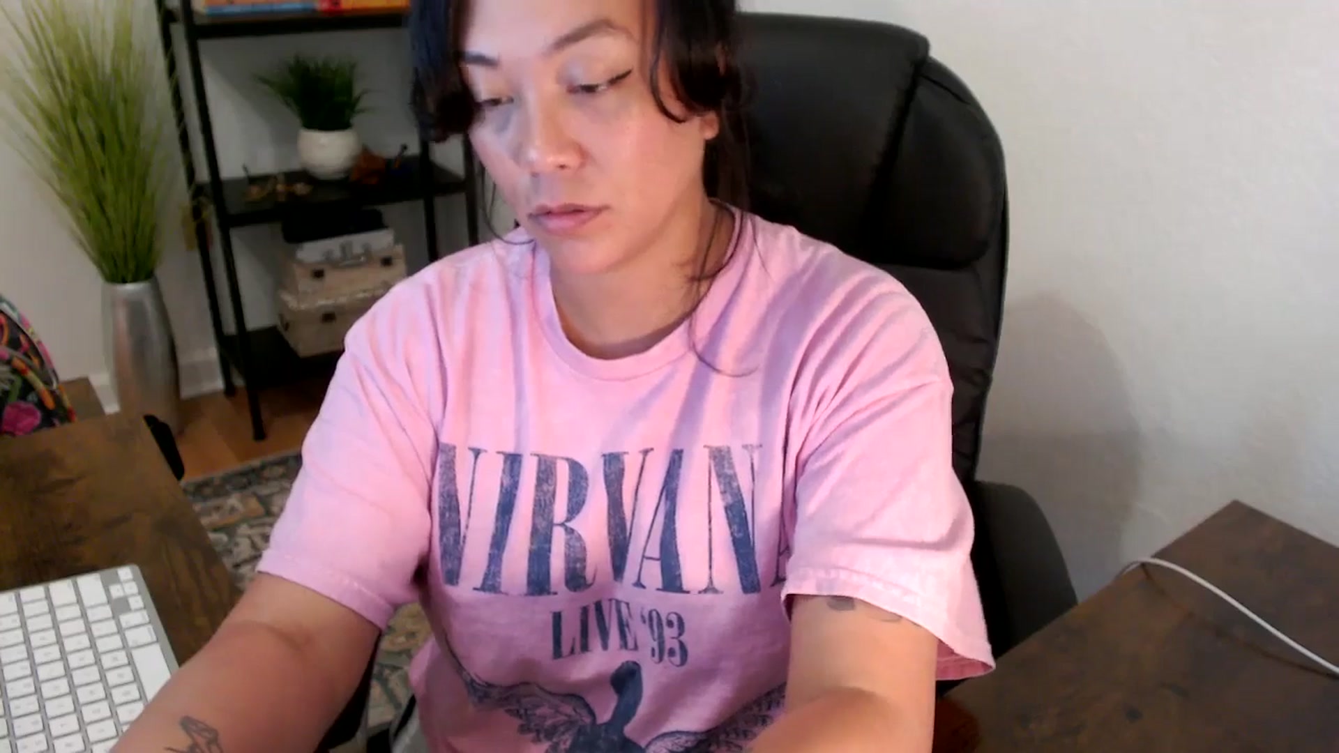 Gallery image thumbnail from MickaylaStar's myfreecams stream on, 03/24/2025, 18:59 image 12 of 20