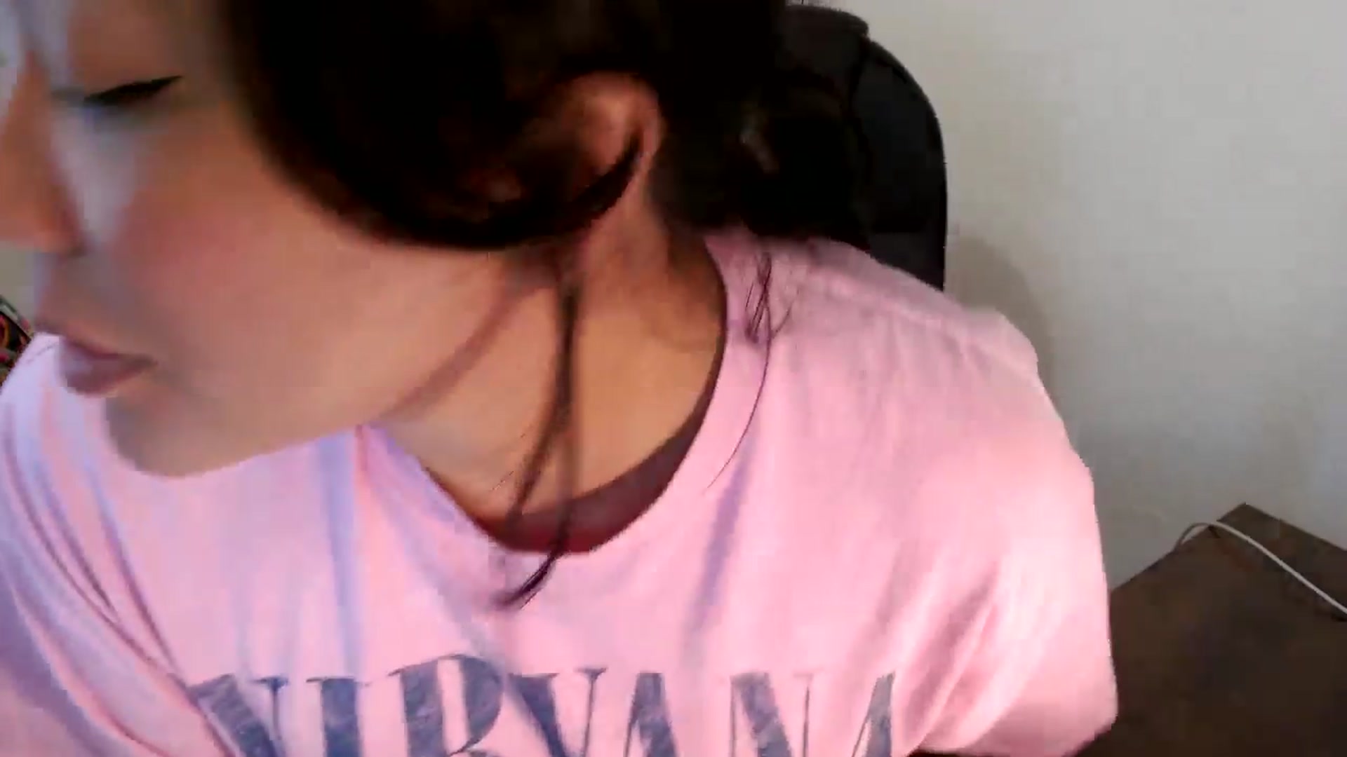 Gallery image thumbnail from MickaylaStar's myfreecams stream on, 03/24/2025, 19:40 image 7 of 20
