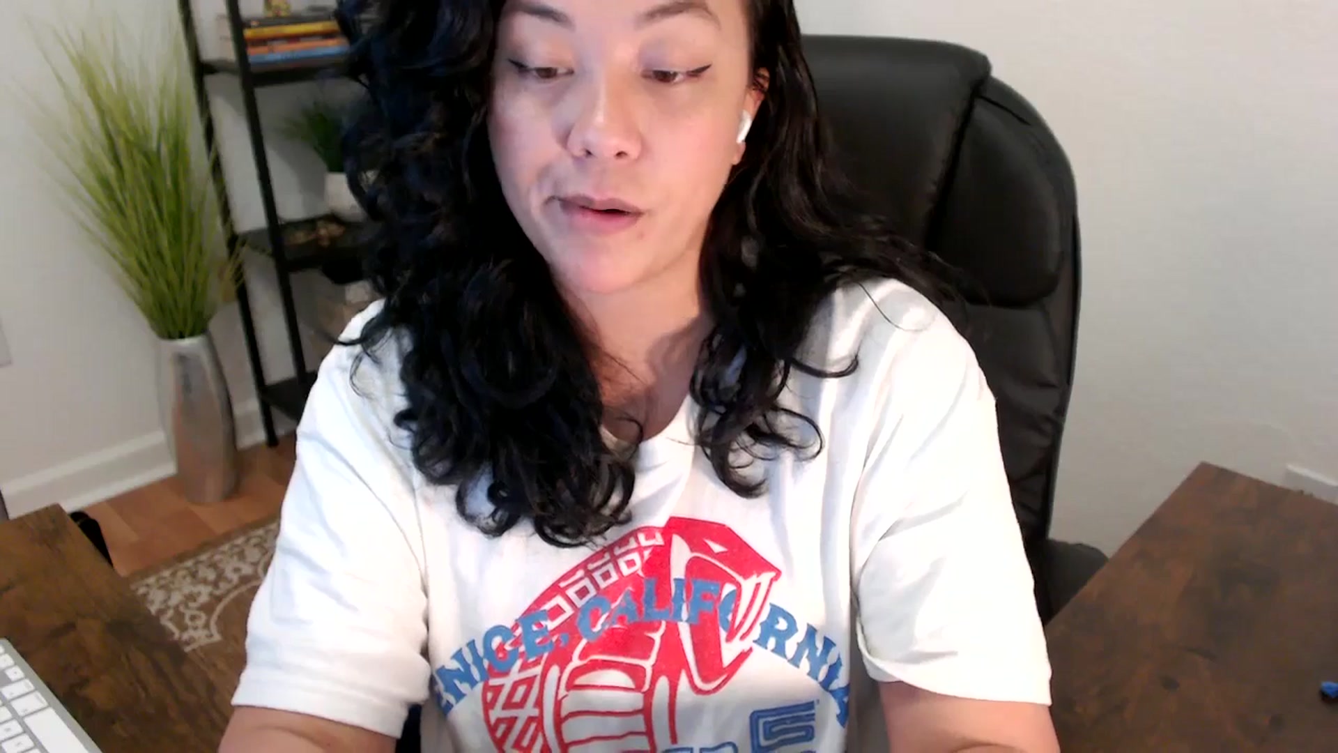 Gallery image thumbnail from MickaylaStar's myfreecams stream on, 03/28/2025, 19:01 image 7 of 20