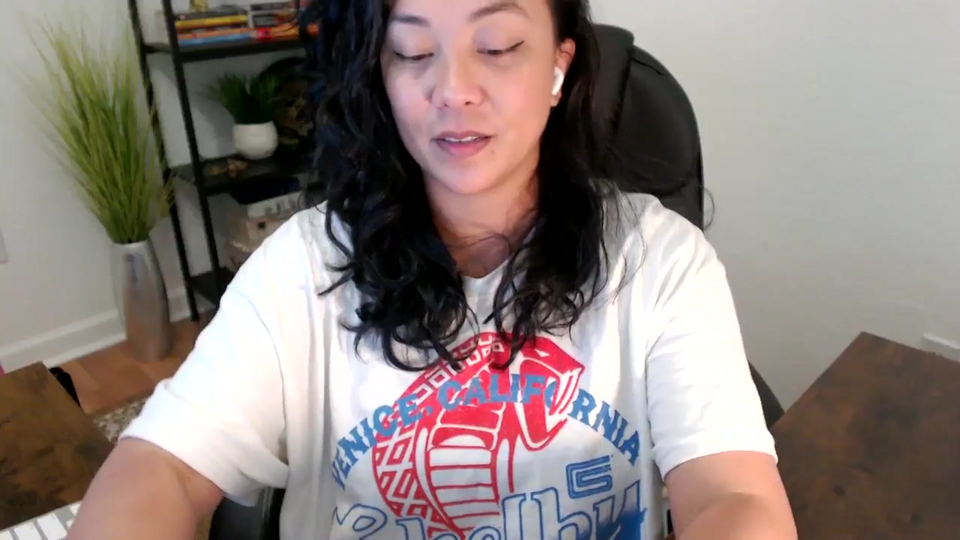 Gallery image thumbnail from MickaylaStar's myfreecams stream on, 03/28/2025, 20:11 image 13 of 20