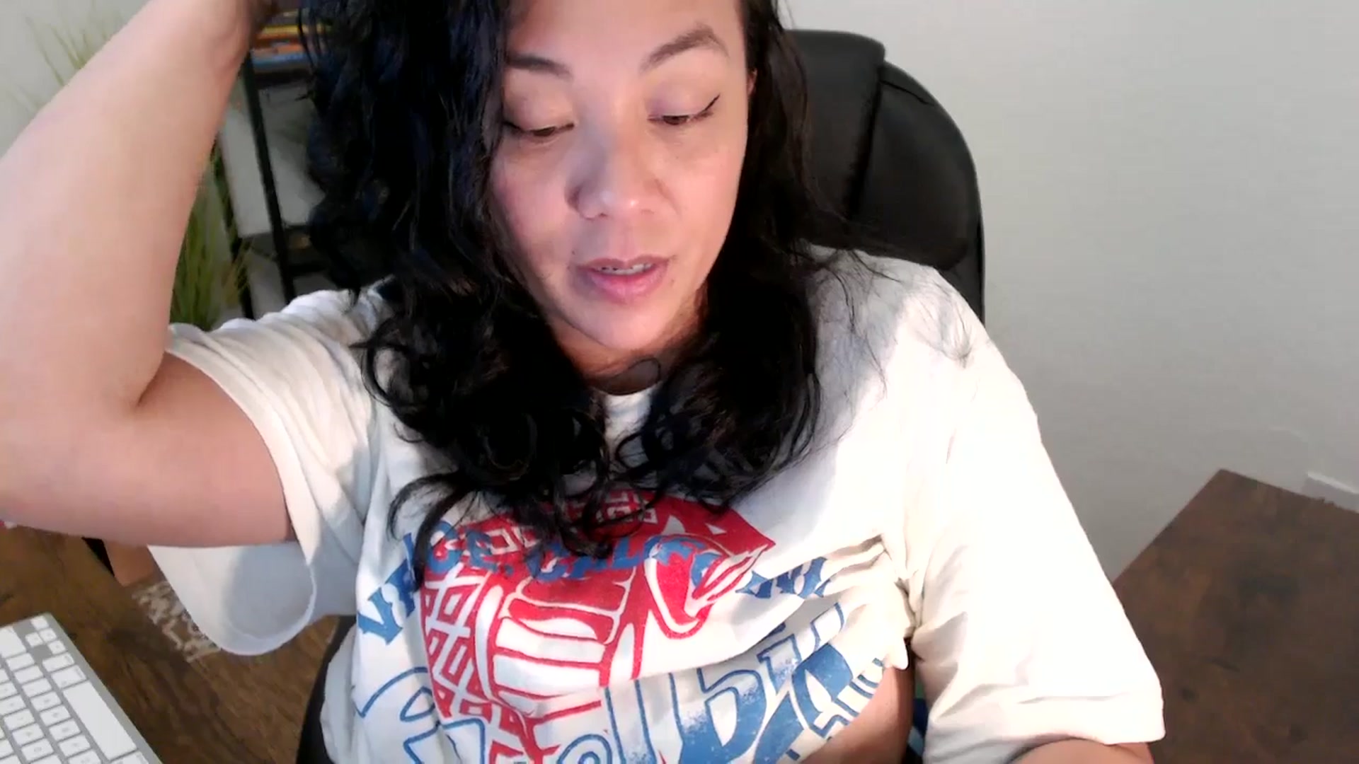Gallery image thumbnail from MickaylaStar's myfreecams stream on, 03/28/2025, 20:11 image 7 of 20
