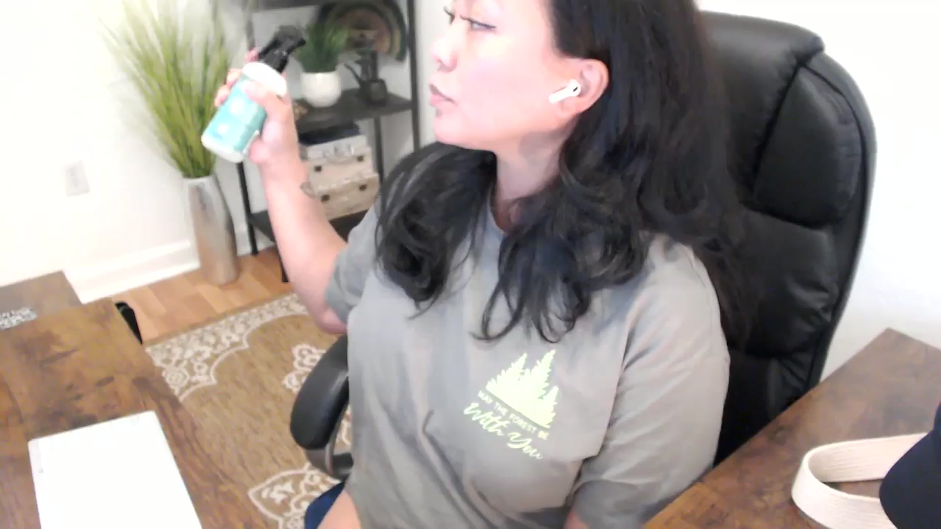 Gallery image thumbnail from MickaylaStar's myfreecams stream on, 04/02/2025, 21:59 image 2 of 20