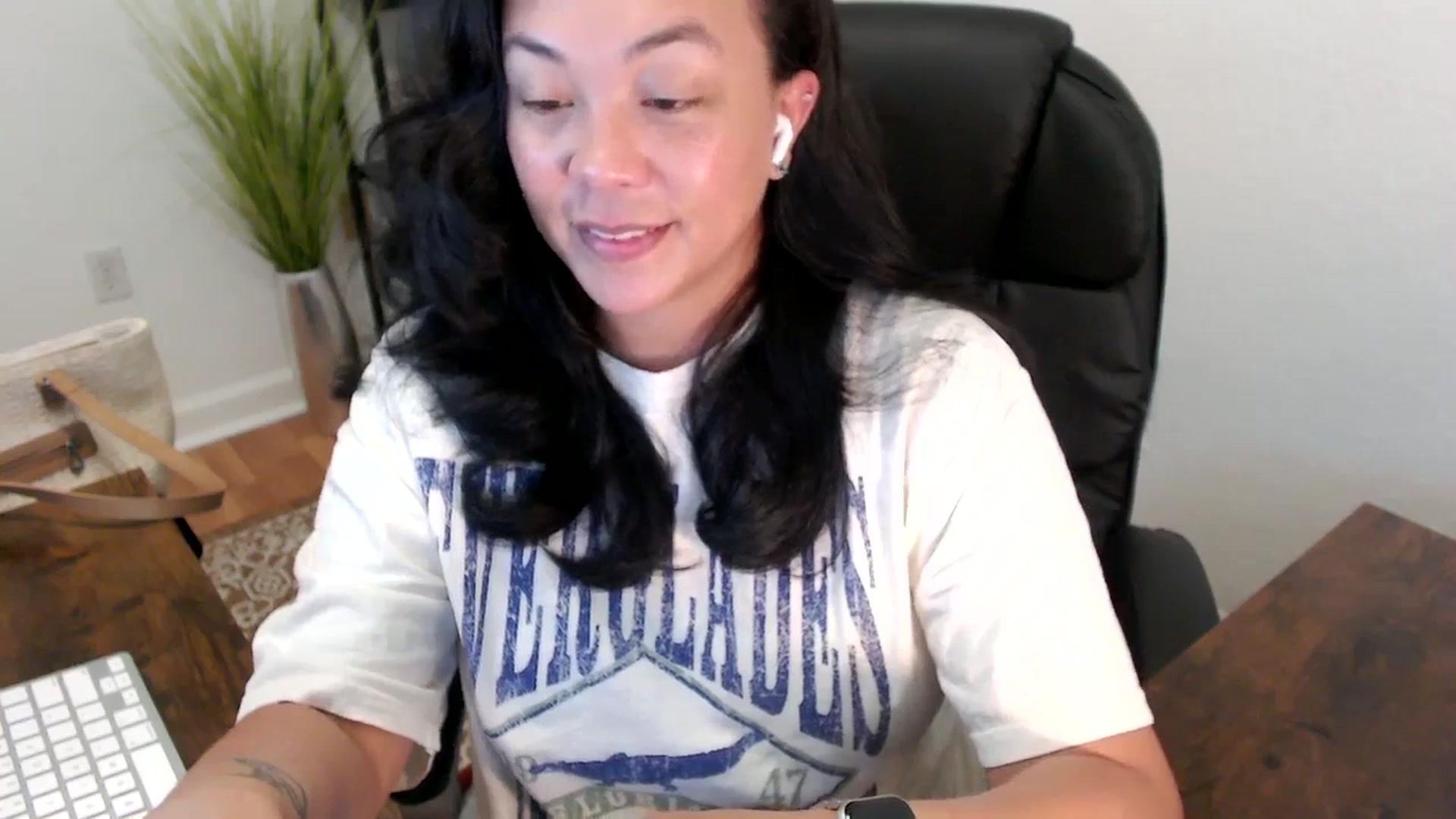 Gallery image thumbnail from MickaylaStar's myfreecams stream on, 04/11/2025, 13:47 image 18 of 20