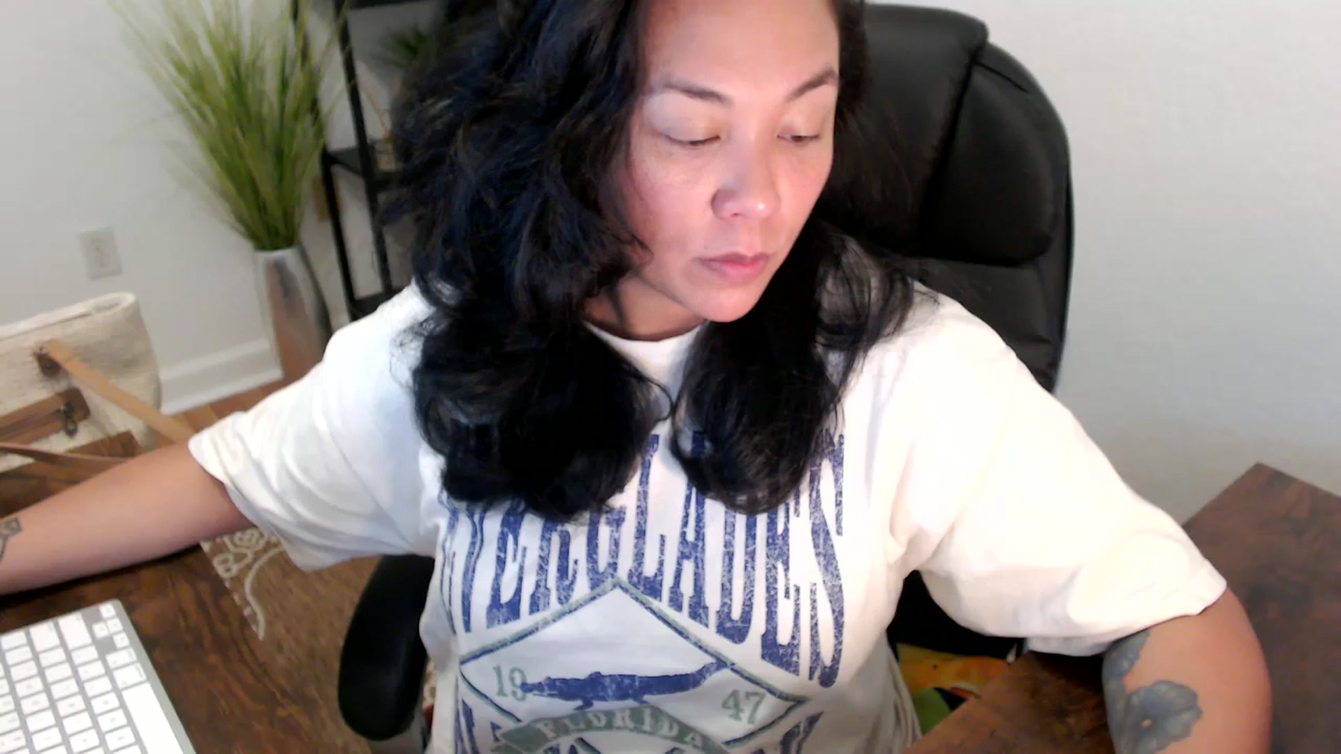 Gallery image thumbnail from MickaylaStar's myfreecams stream on, 04/11/2025, 13:47 image 14 of 20