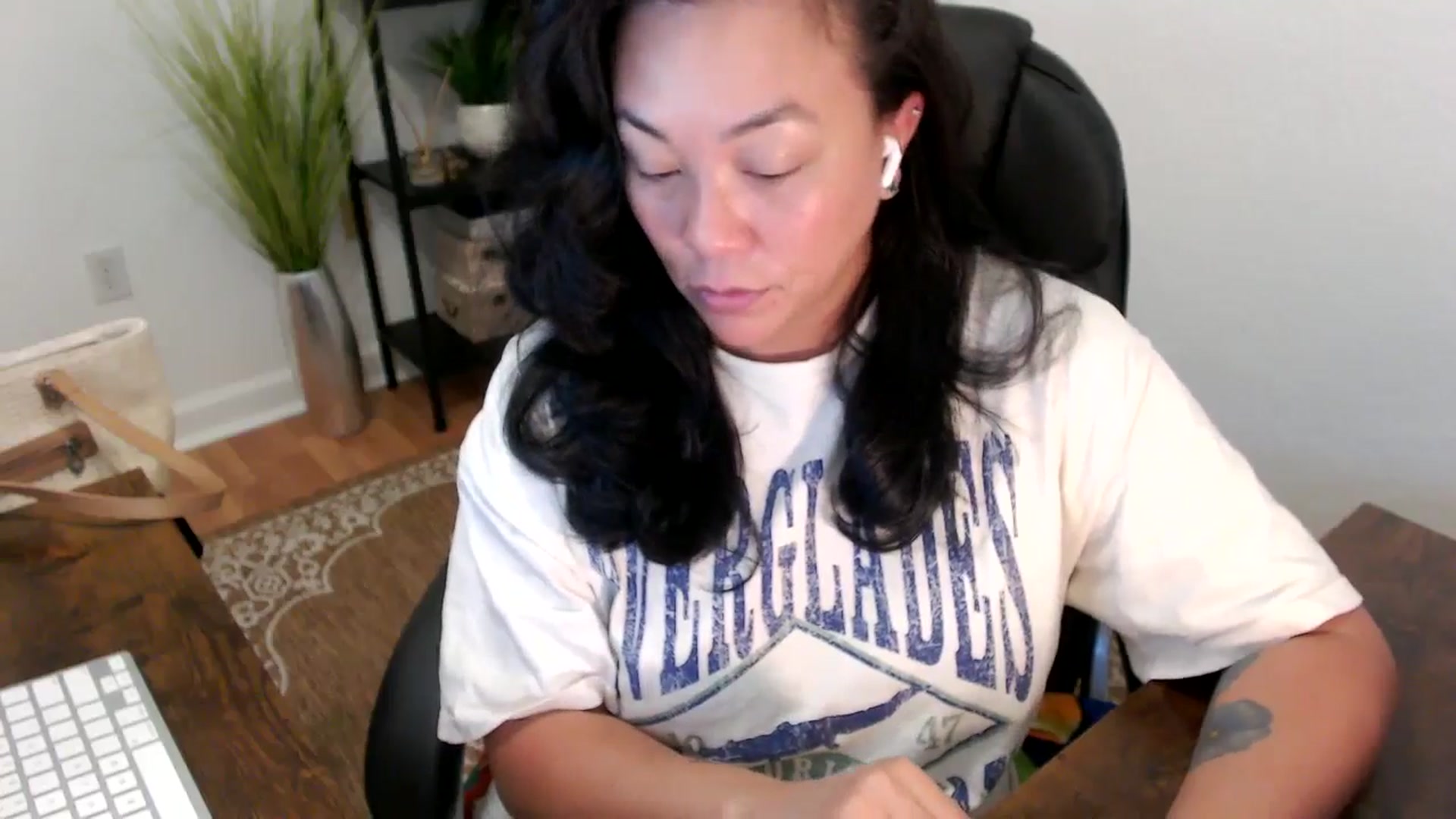 Gallery image thumbnail from MickaylaStar's myfreecams stream on, 04/11/2025, 13:47 image 16 of 20