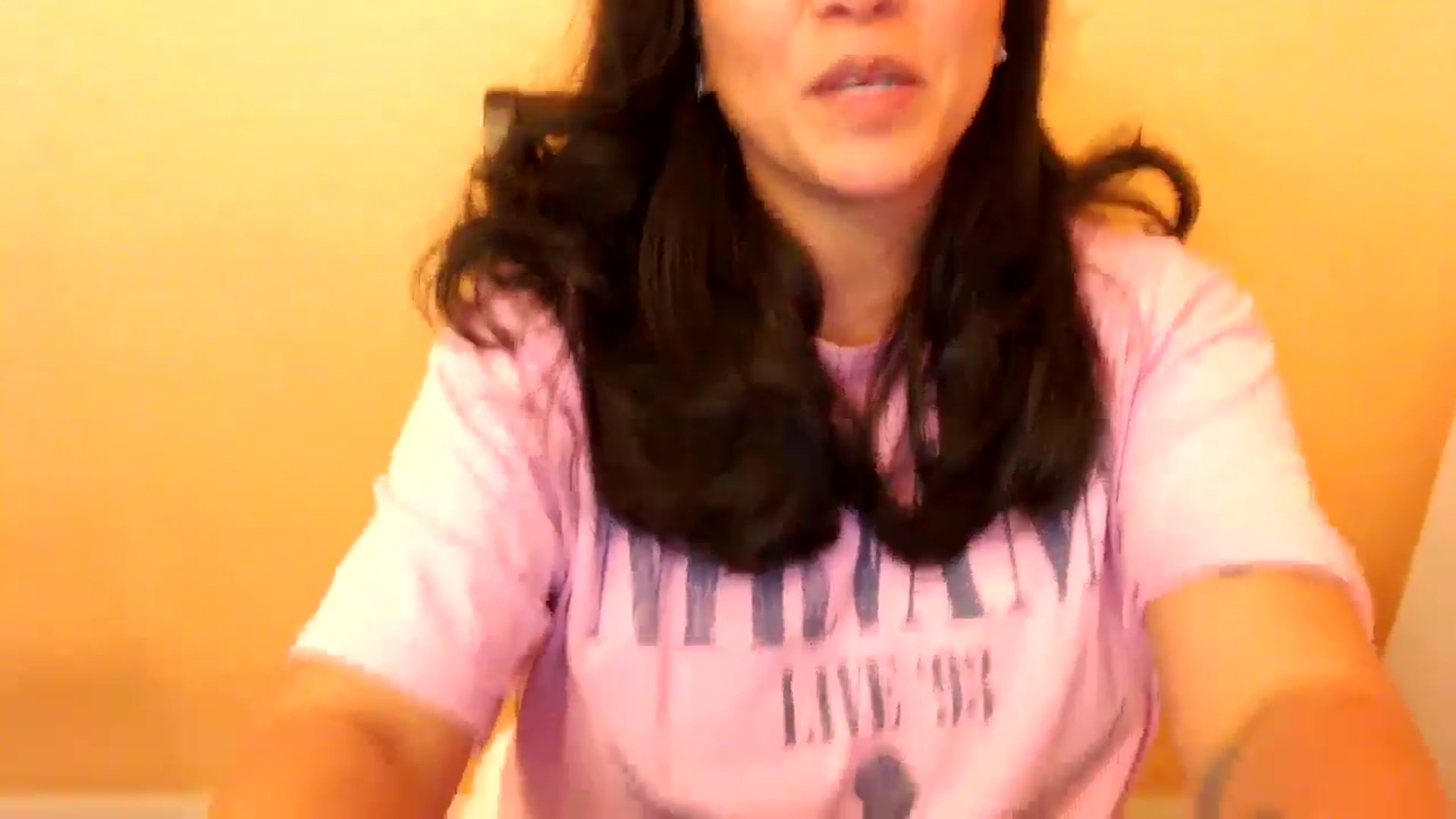 Gallery image thumbnail from MickaylaStar's myfreecams stream on, 04/12/2025, 20:38 image 15 of 20