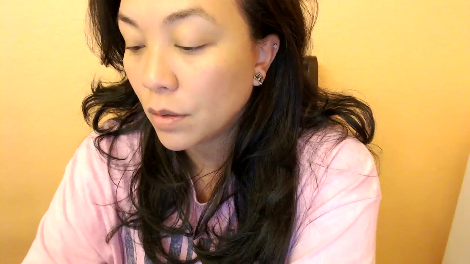 Gallery image thumbnail from MickaylaStar's myfreecams stream on, 04/12/2025, 20:38 image 5 of 20