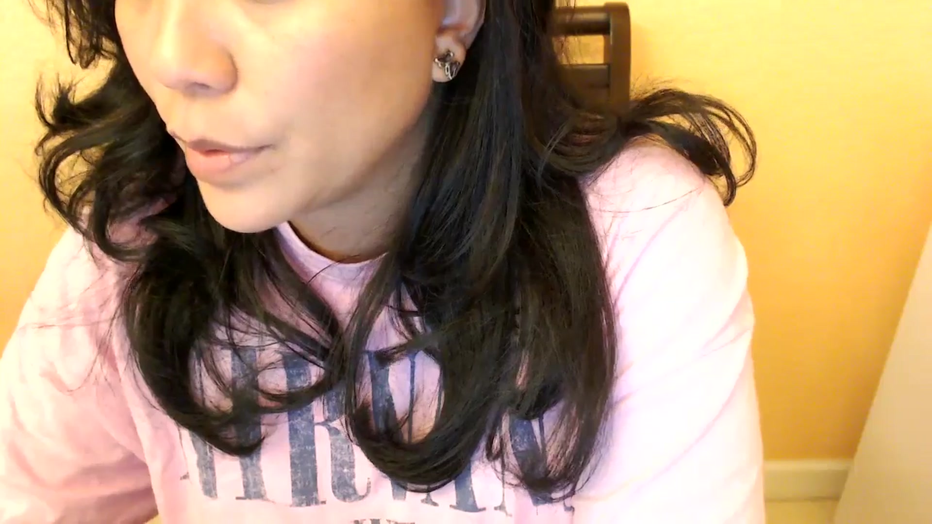 Gallery image thumbnail from MickaylaStar's myfreecams stream on, 04/12/2025, 20:38 image 12 of 20