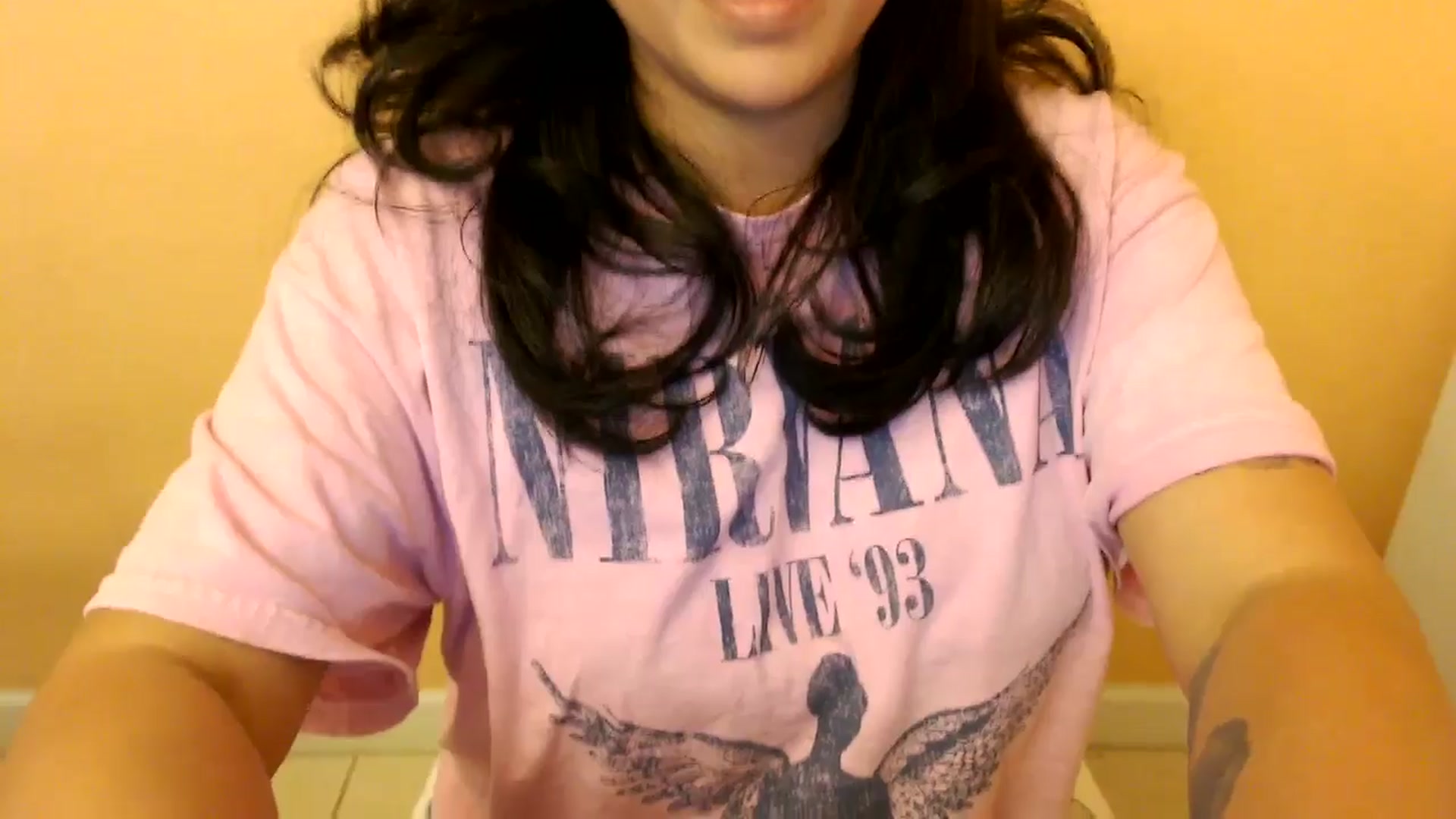 Gallery image thumbnail from MickaylaStar's myfreecams stream on, 04/12/2025, 20:38 image 8 of 20