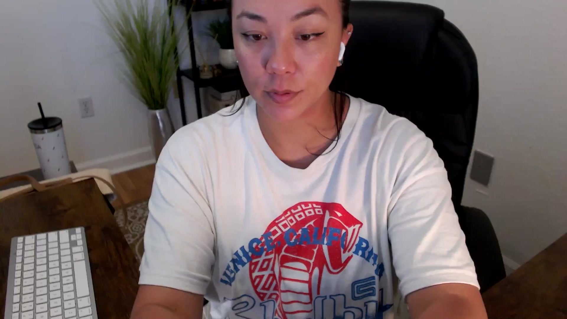 Gallery image thumbnail from MickaylaStar's myfreecams stream on, 04/14/2025, 17:24 image 2 of 20