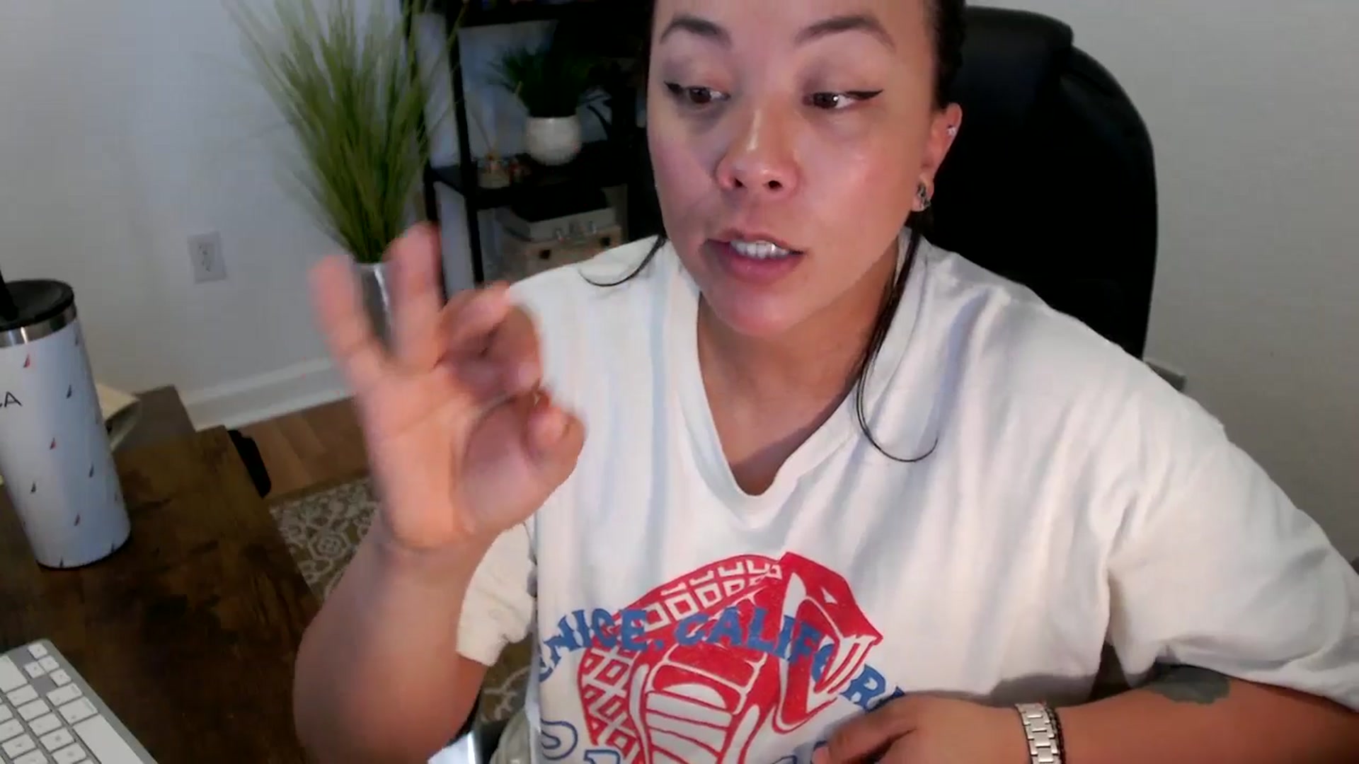 Gallery image thumbnail from MickaylaStar's myfreecams stream on, 04/14/2025, 18:09 image 8 of 20
