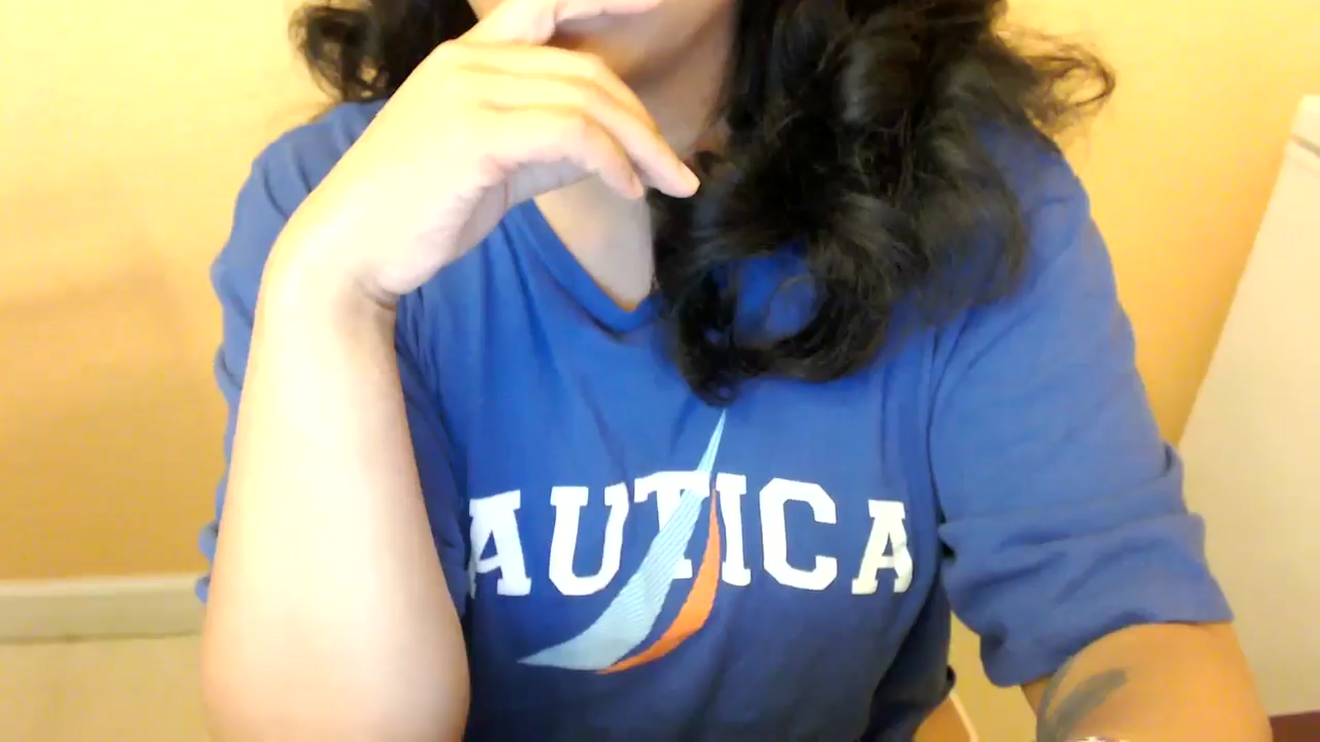 Gallery image thumbnail from MickaylaStar's myfreecams stream on, 04/19/2025, 20:33 image 15 of 20