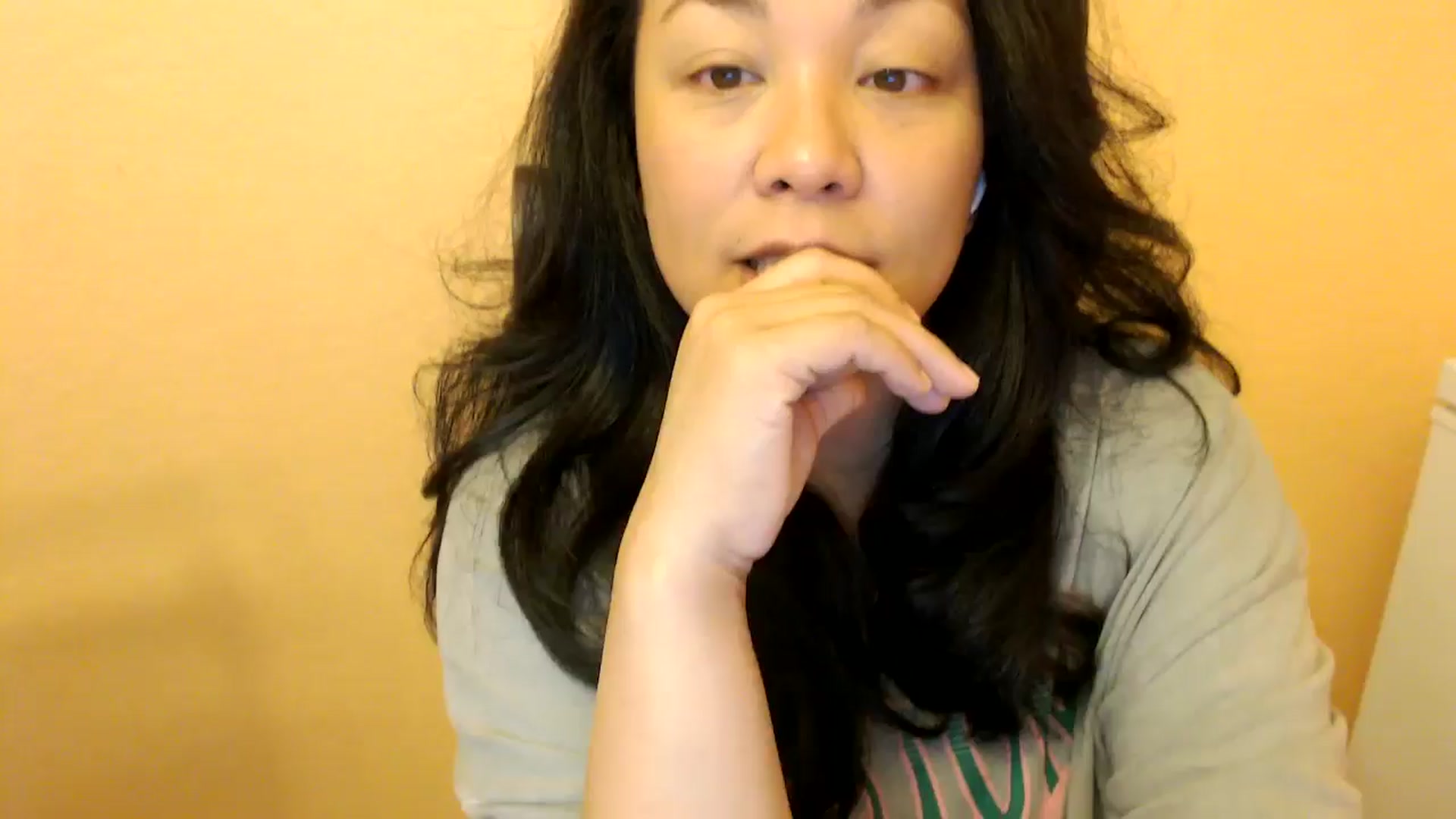 Gallery image thumbnail from MickaylaStar's myfreecams stream on, 04/20/2025, 17:59 image 1 of 20