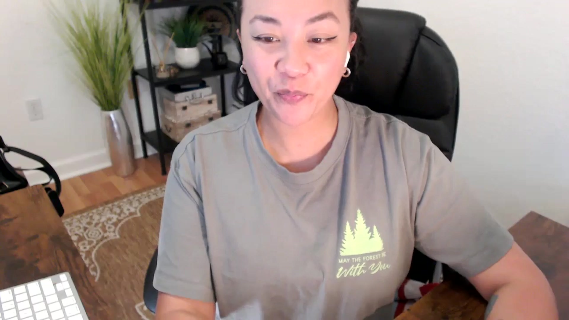 Gallery image thumbnail from MickaylaStar's myfreecams stream on, 04/22/2025, 17:56 image 5 of 20