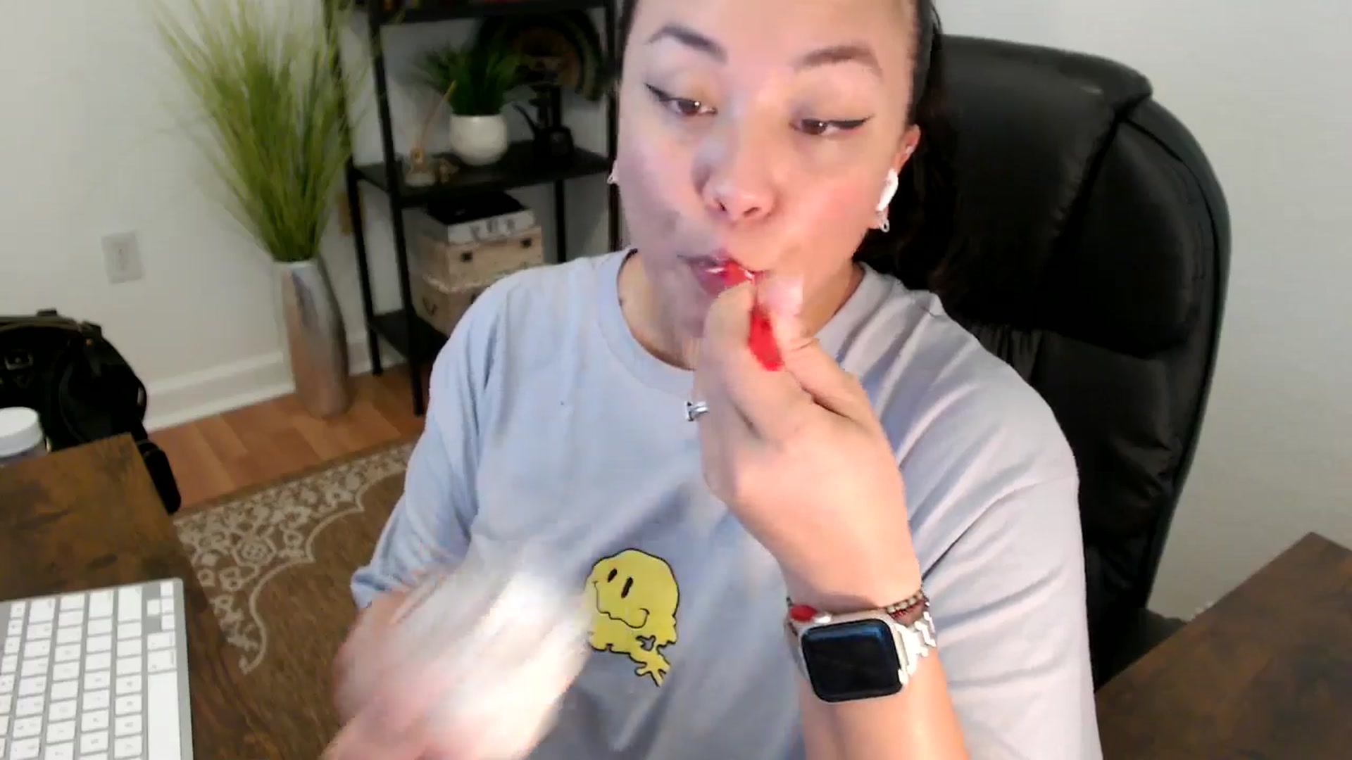 Gallery image thumbnail from MickaylaStar's myfreecams stream on, 04/25/2025, 20:19 image 11 of 20
