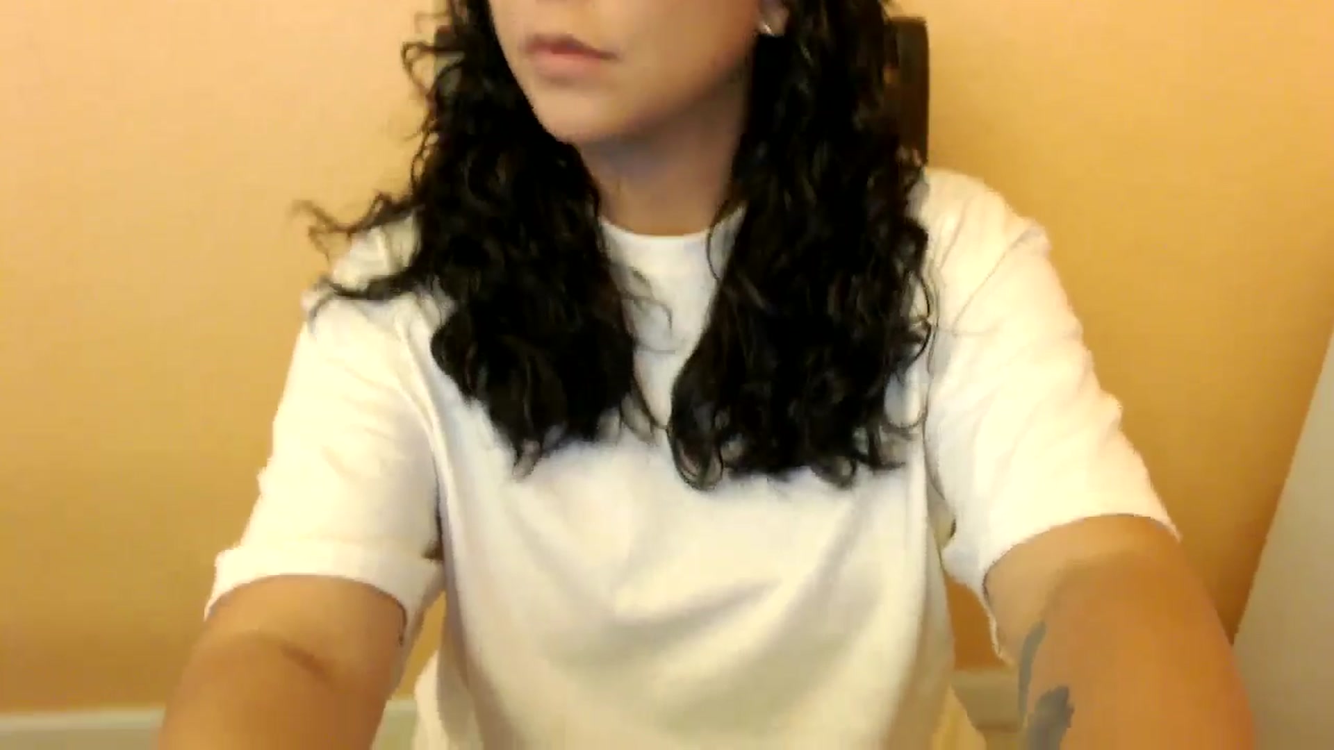 Gallery image thumbnail from MickaylaStar's myfreecams stream on, 04/27/2025, 18:54 image 6 of 20