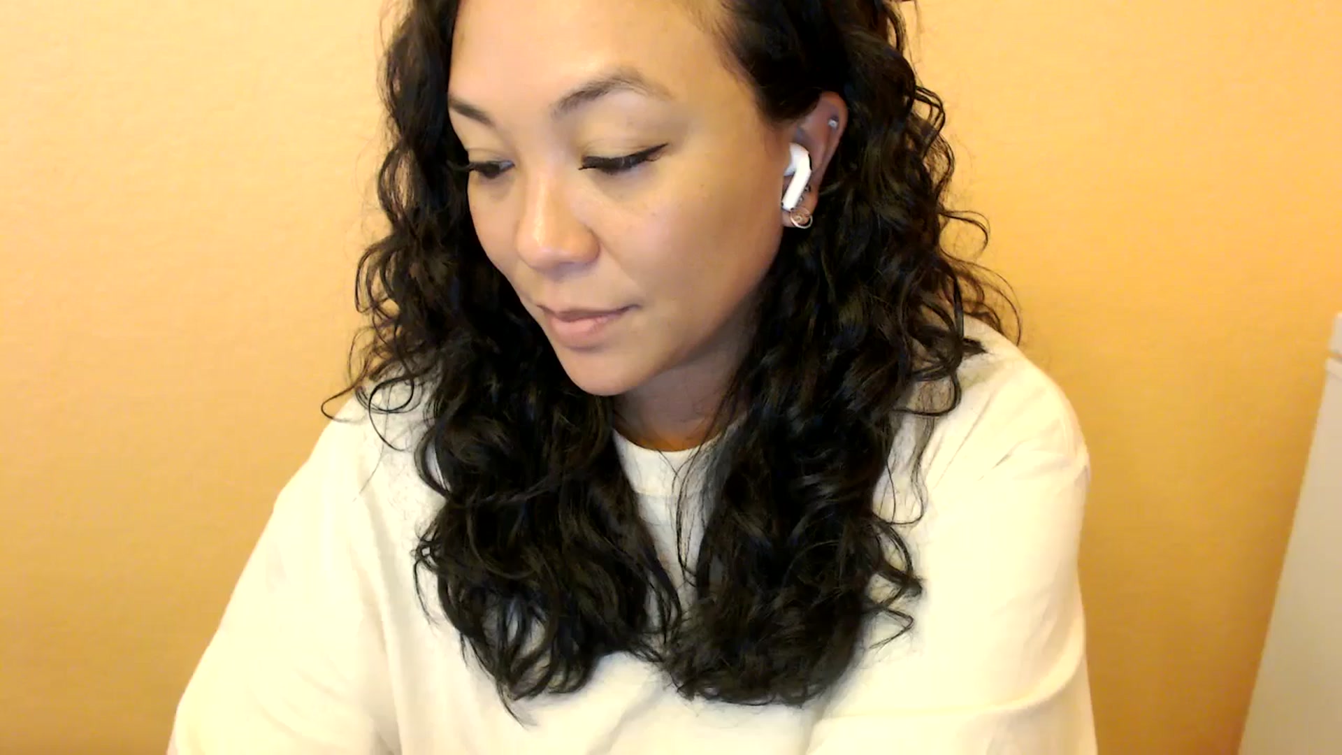 Gallery image thumbnail from MickaylaStar's myfreecams stream on, 04/27/2025, 21:53 image 3 of 20