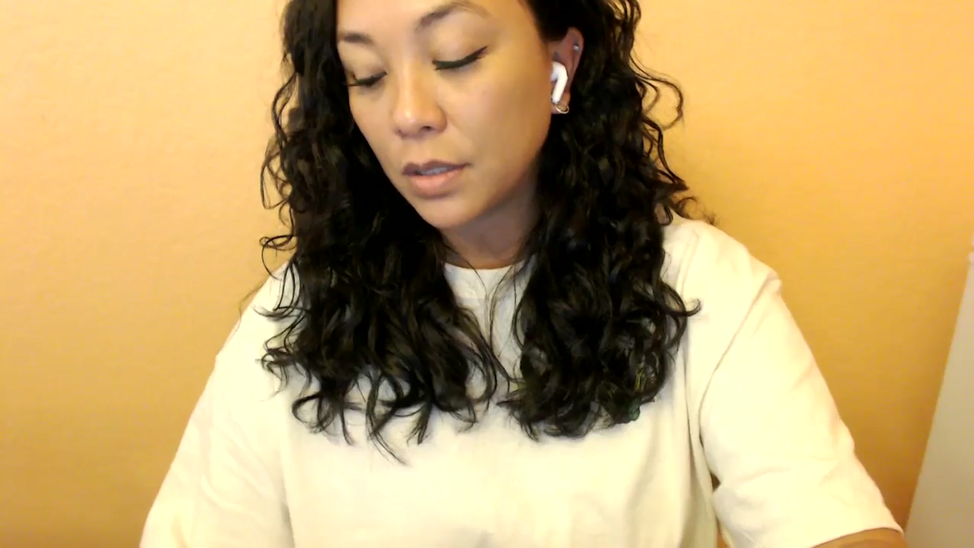 Gallery image thumbnail from MickaylaStar's myfreecams stream on, 04/27/2025, 21:53 image 14 of 20