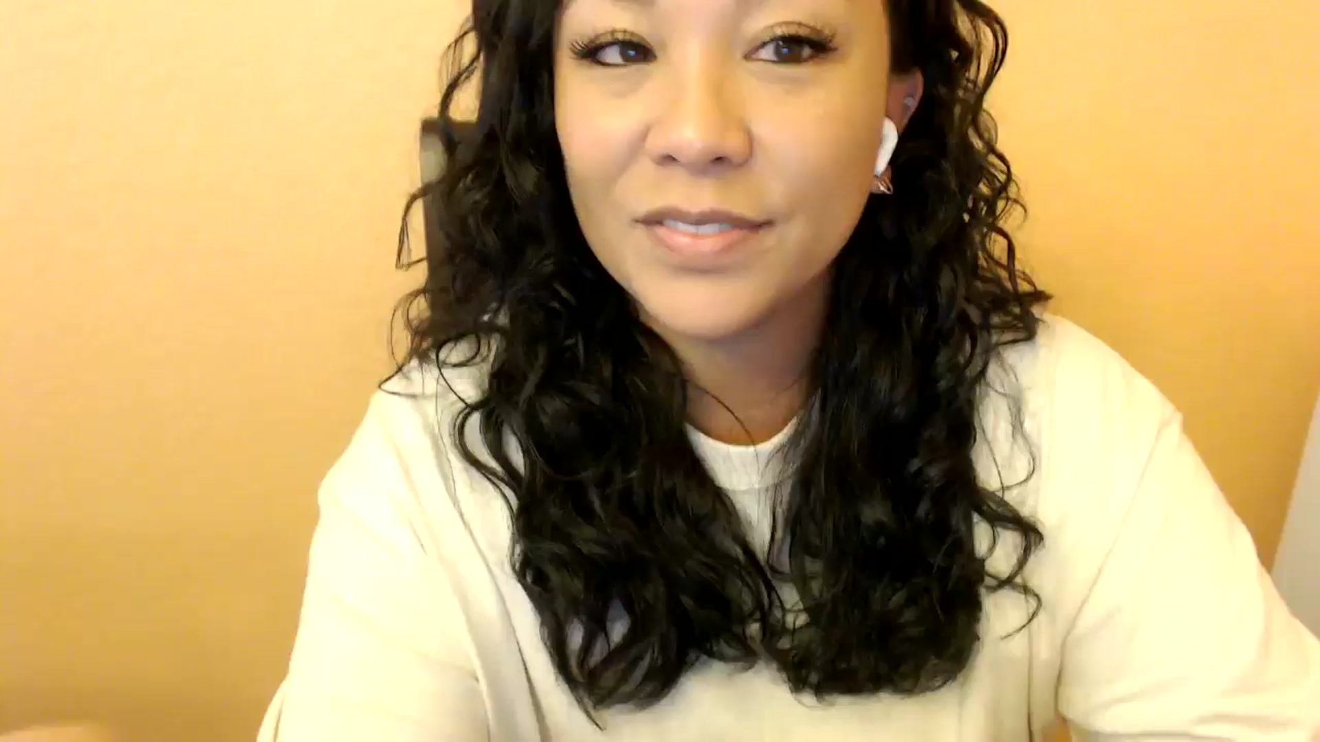Gallery image thumbnail from MickaylaStar's myfreecams stream on, 04/27/2025, 21:53 image 7 of 20