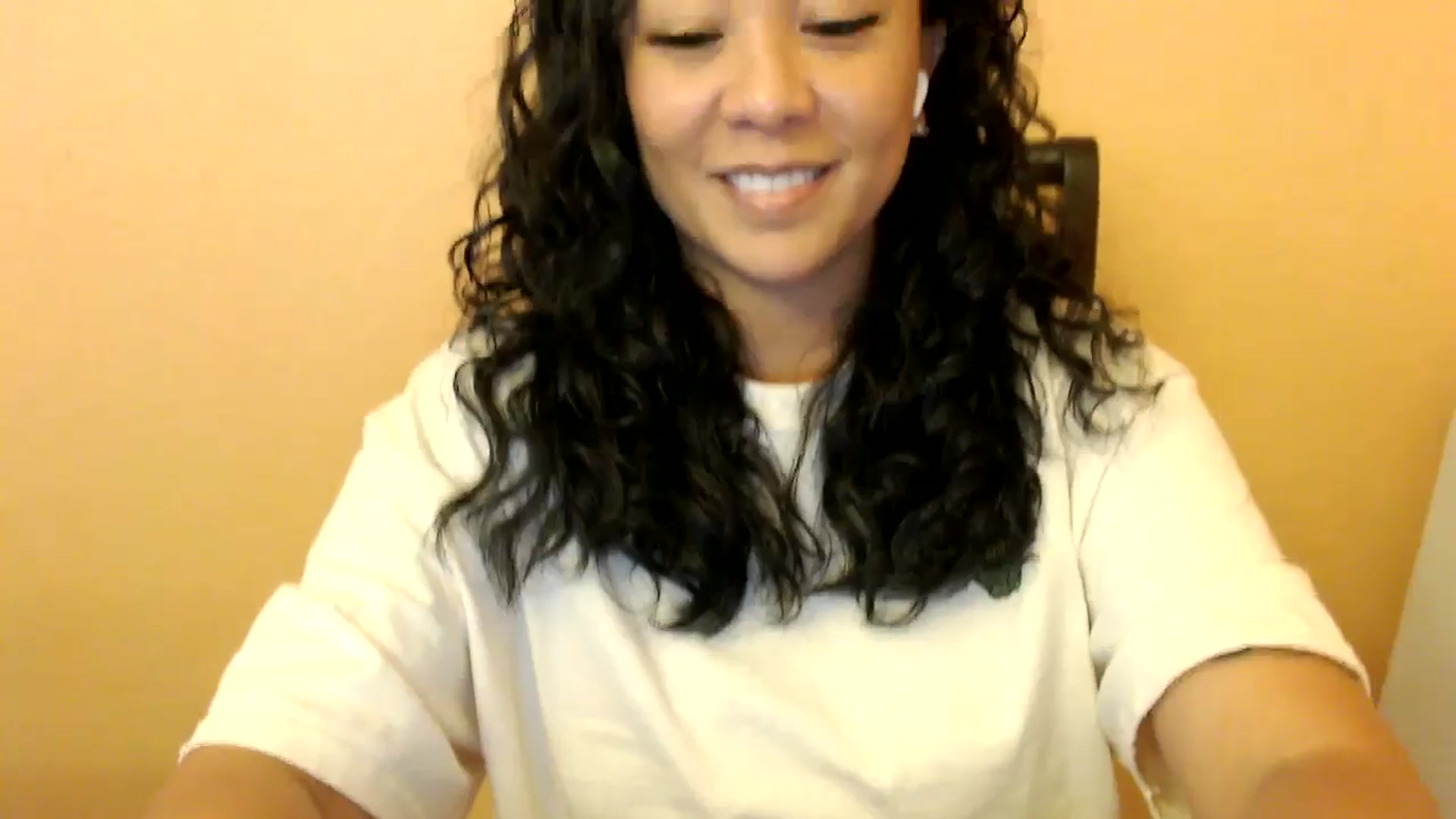 Gallery image thumbnail from MickaylaStar's myfreecams stream on, 04/27/2025, 22:19 image 18 of 20