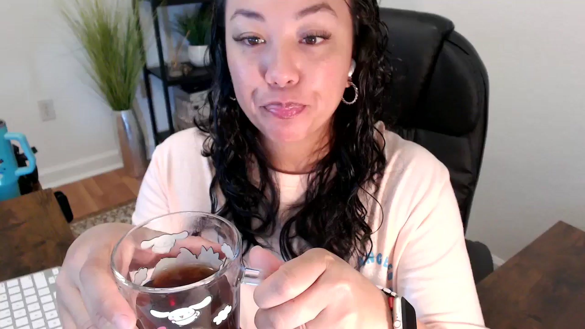 Gallery image thumbnail from MickaylaStar's myfreecams stream on, 04/29/2025, 15:45 image 15 of 20