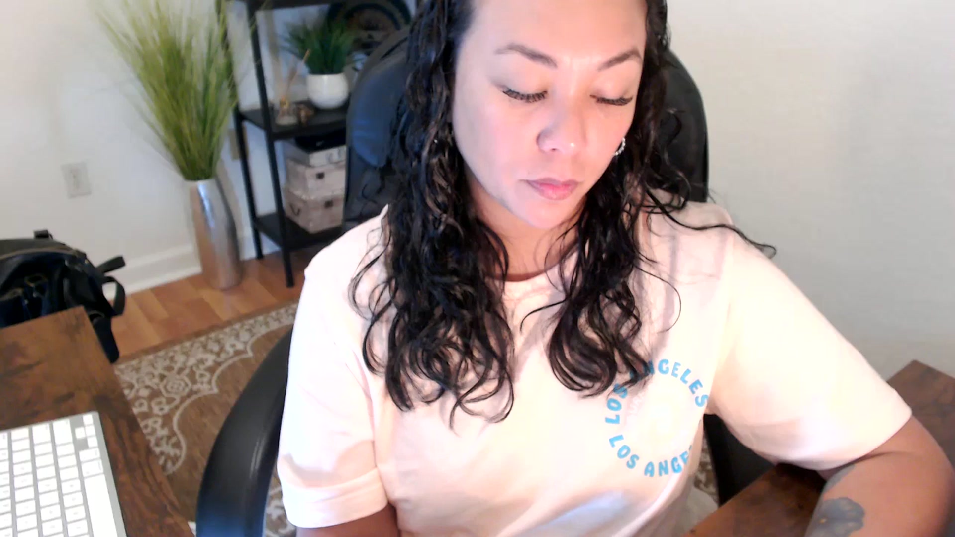 Gallery image thumbnail from MickaylaStar's myfreecams stream on, 04/29/2025, 16:30 image 9 of 20