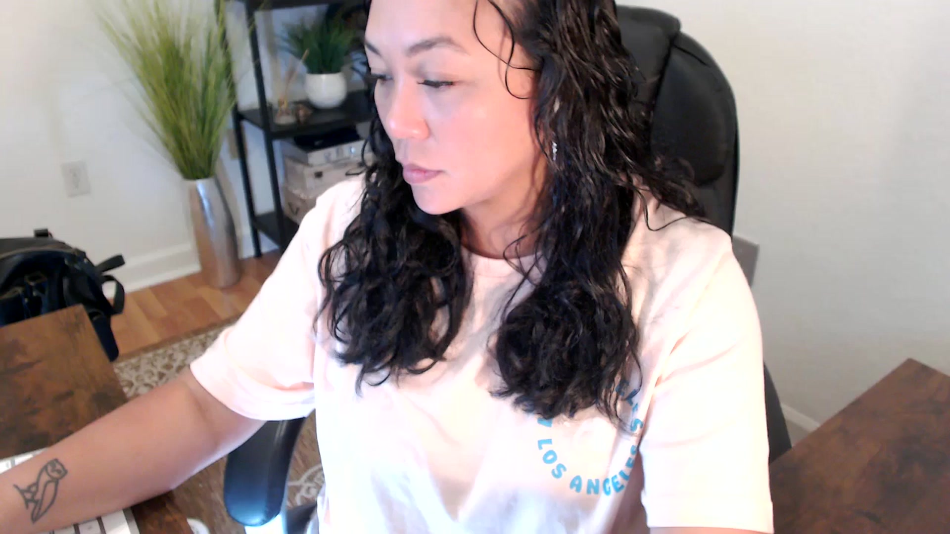 Gallery image thumbnail from MickaylaStar's myfreecams stream on, 04/29/2025, 16:50 image 8 of 20