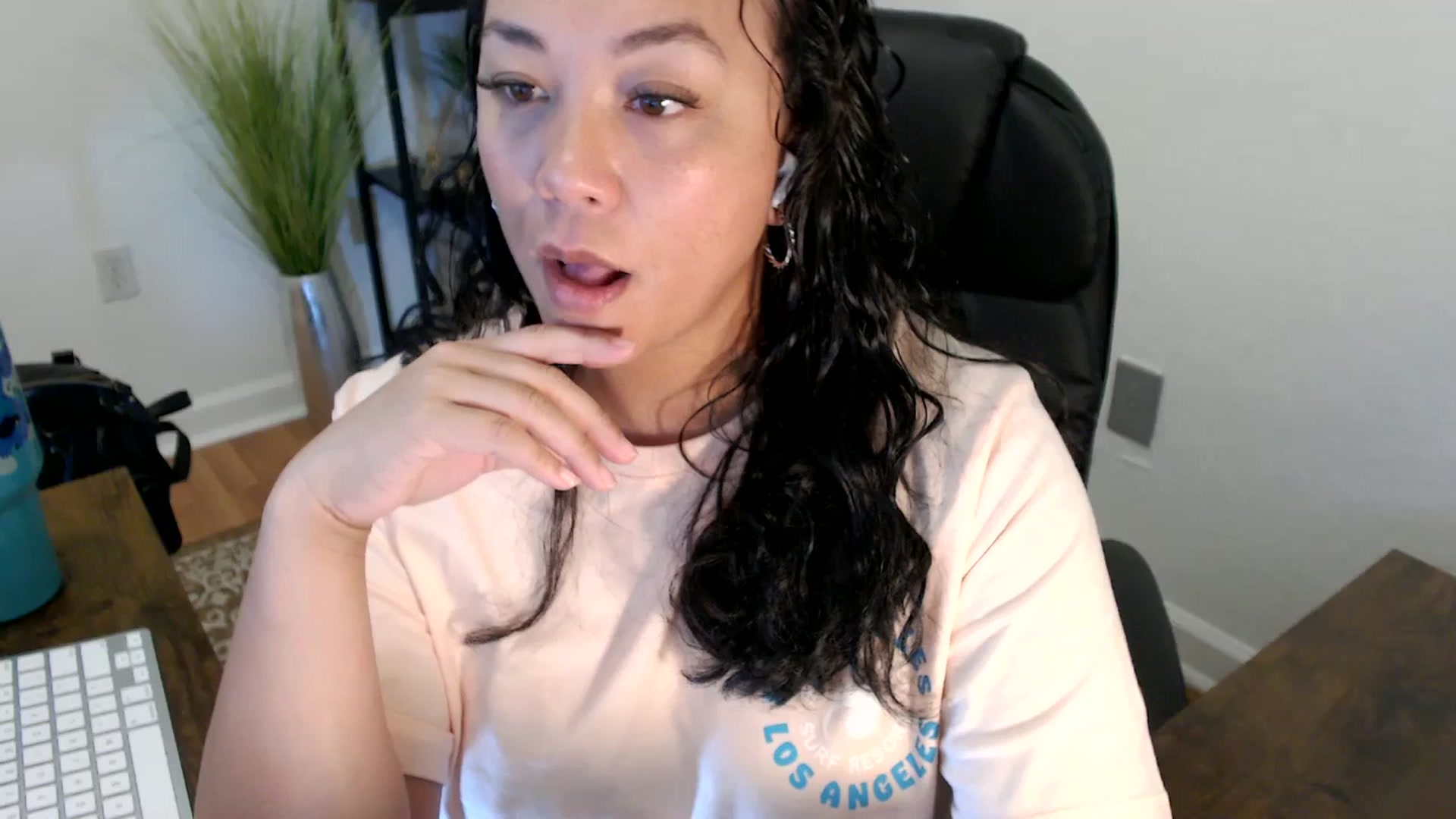 Gallery image thumbnail from MickaylaStar's myfreecams stream on, 04/29/2025, 16:50 image 2 of 20