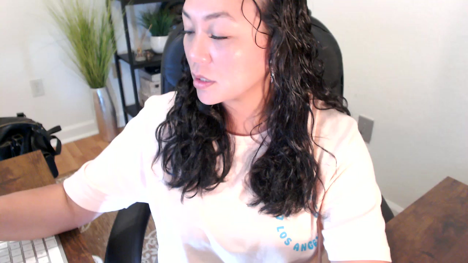 Gallery image thumbnail from MickaylaStar's myfreecams stream on, 04/29/2025, 16:50 image 20 of 20