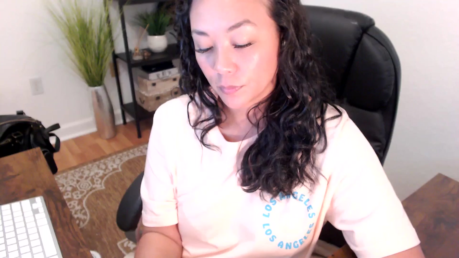 Gallery image thumbnail from MickaylaStar's myfreecams stream on, 04/29/2025, 18:07 image 16 of 20