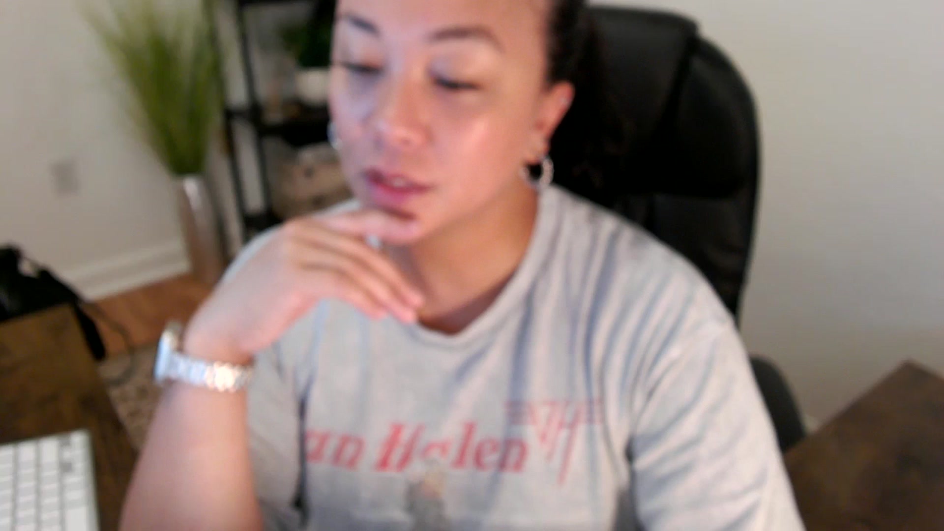 Gallery image thumbnail from MickaylaStar's myfreecams stream on, 04/30/2025, 16:40 image 1 of 20