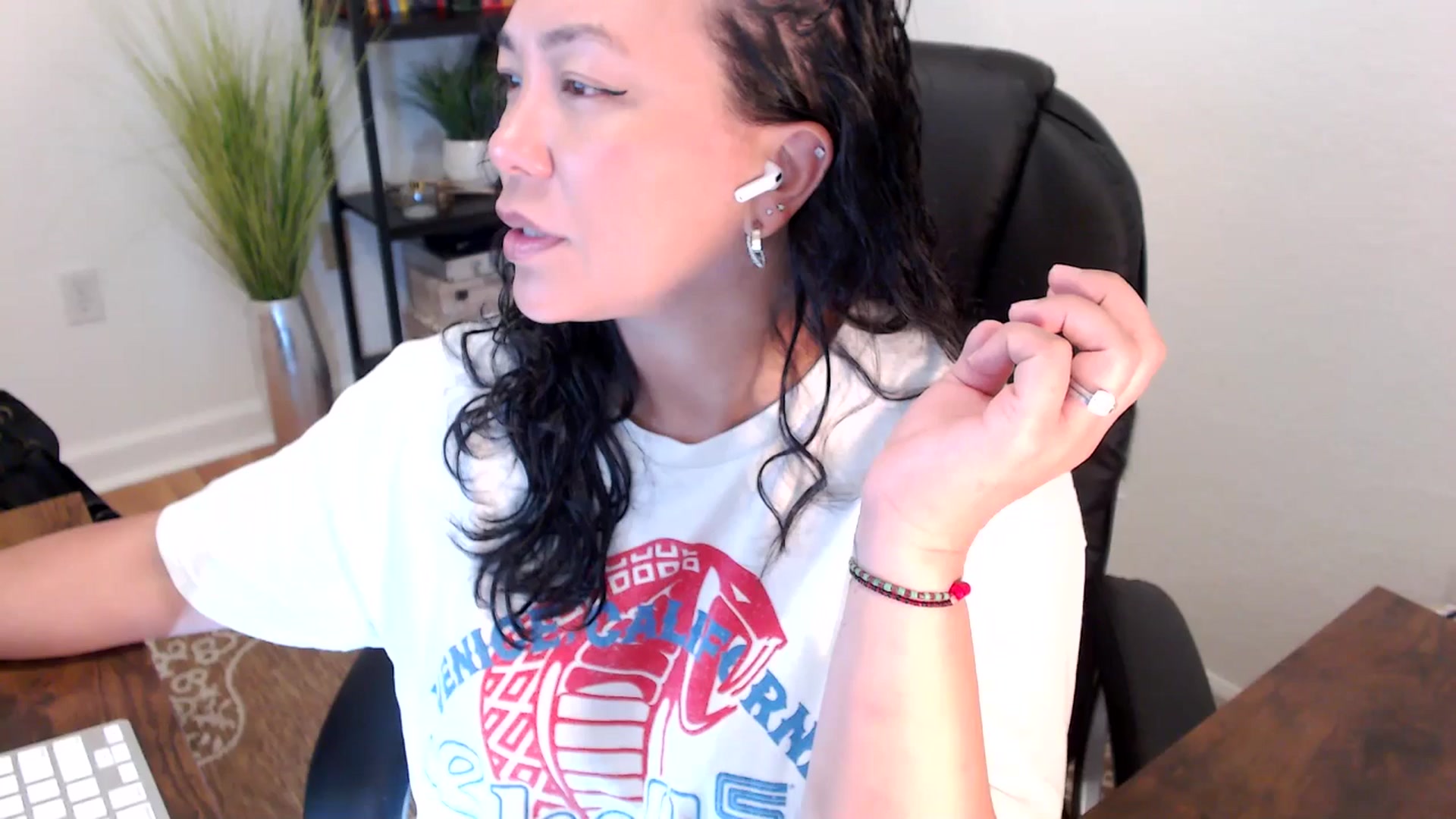 Gallery image thumbnail from MickaylaStar's myfreecams stream on, 05/05/2025, 16:52 image 7 of 20