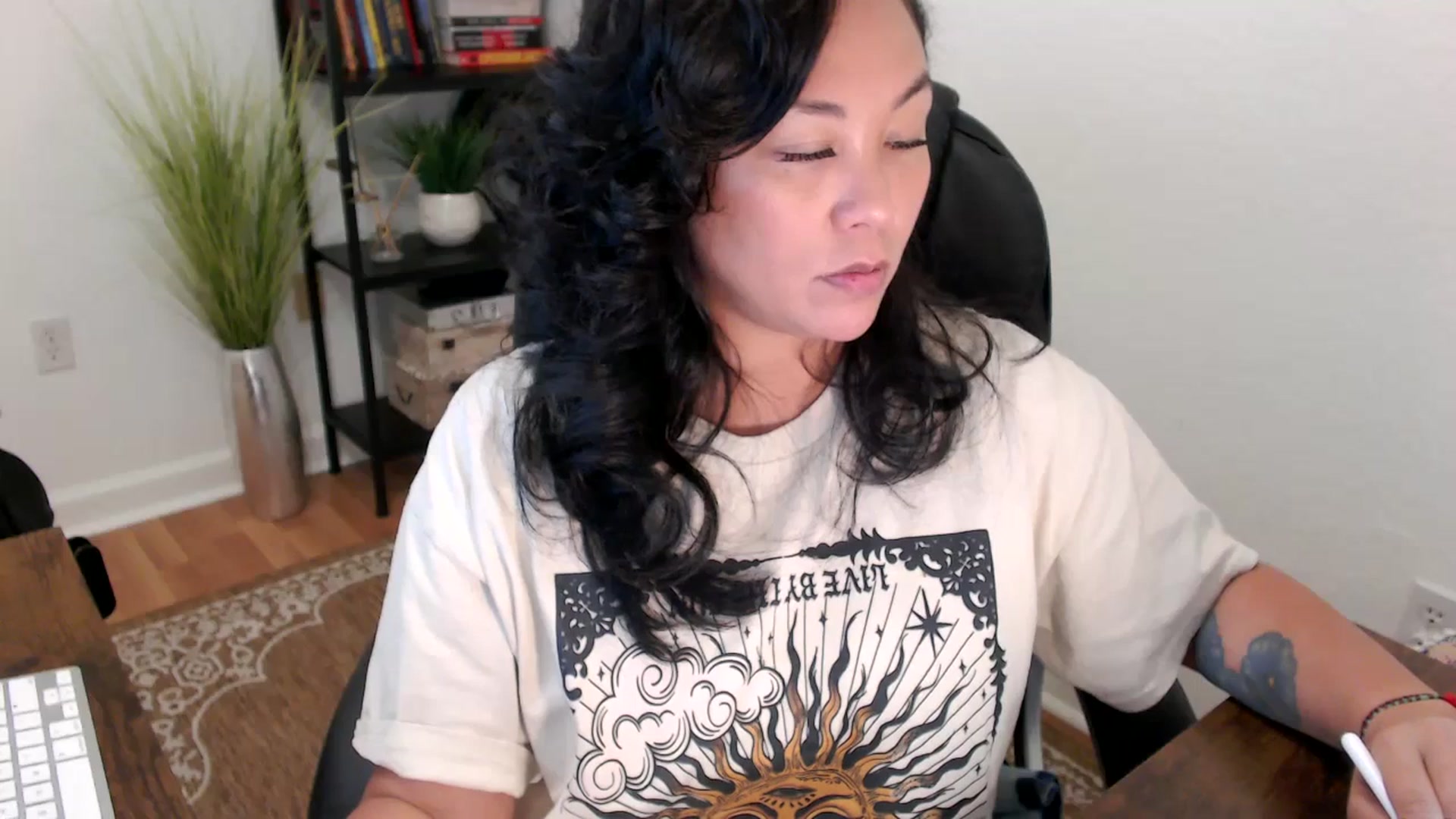 Gallery image thumbnail from MickaylaStar's myfreecams stream on, 05/07/2025, 17:57 image 15 of 20