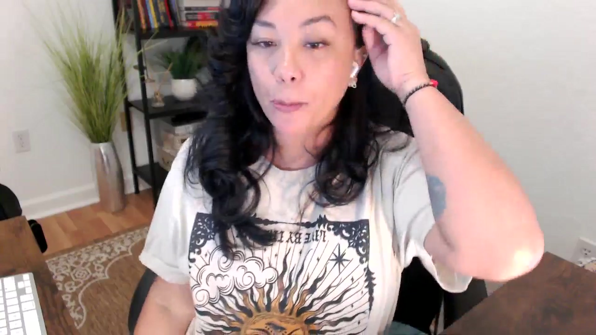 Gallery image thumbnail from MickaylaStar's myfreecams stream on, 05/07/2025, 17:57 image 14 of 20