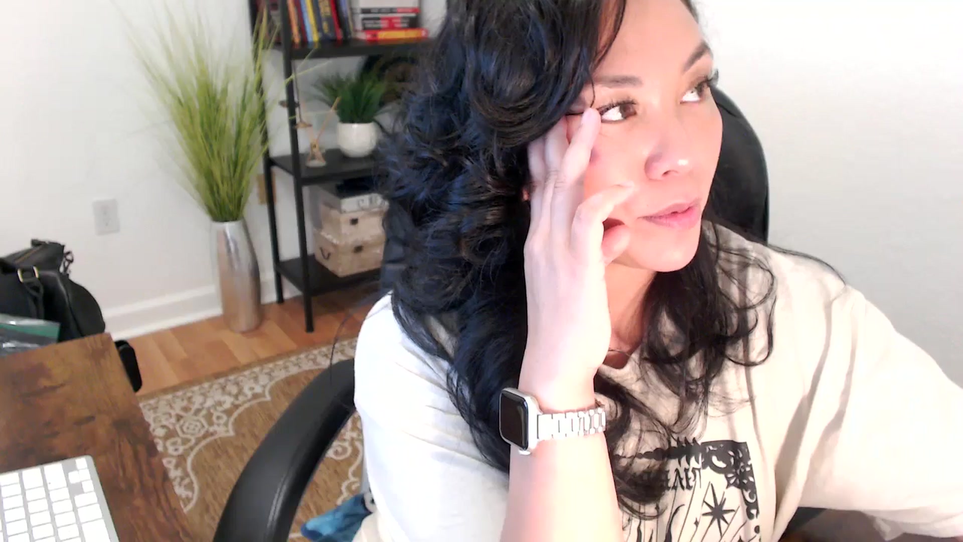 Gallery image thumbnail from MickaylaStar's myfreecams stream on, 05/07/2025, 19:43 image 8 of 20
