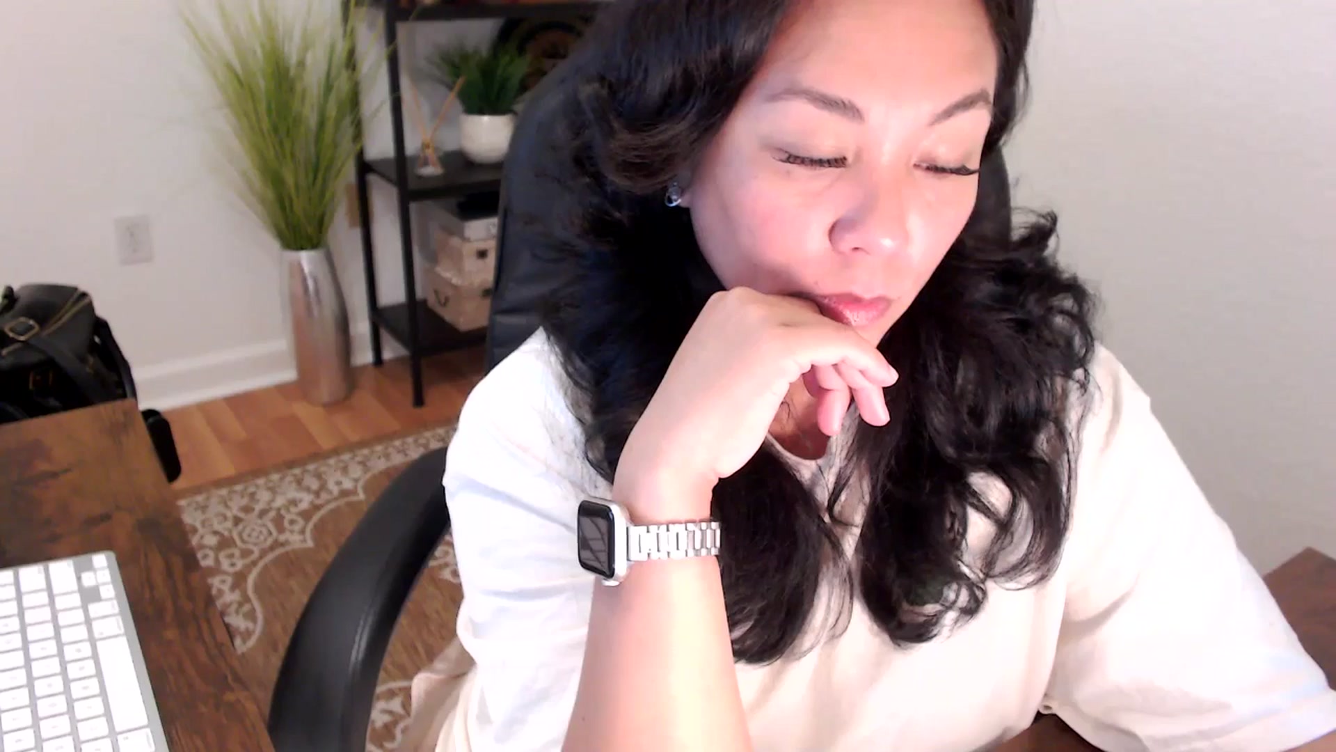 Gallery image thumbnail from MickaylaStar's myfreecams stream on, 05/08/2025, 17:45 image 18 of 20