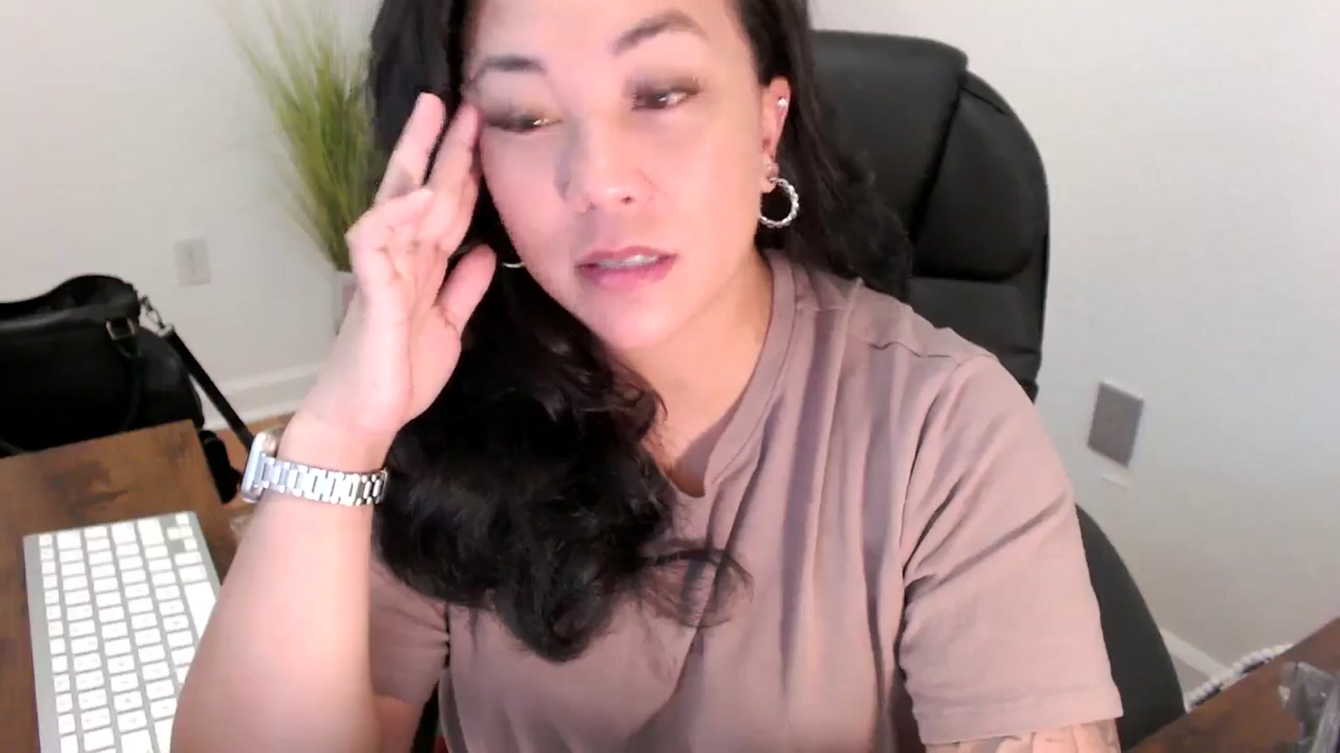 Gallery image thumbnail from MickaylaStar's myfreecams stream on, 05/09/2025, 15:52 image 6 of 20