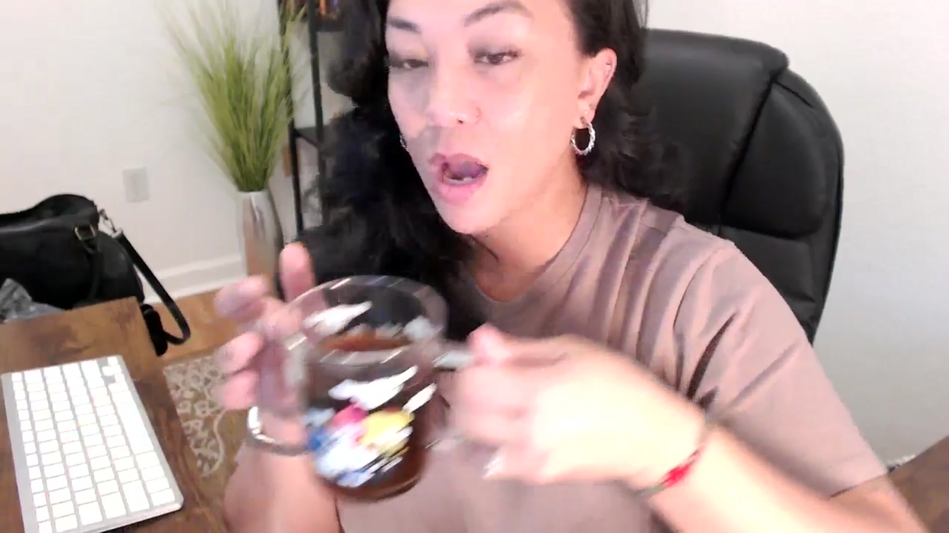 Gallery image thumbnail from MickaylaStar's myfreecams stream on, 05/09/2025, 15:52 image 12 of 20