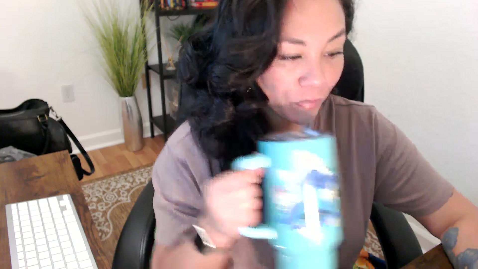 Gallery image thumbnail from MickaylaStar's myfreecams stream on, 05/09/2025, 18:12 image 6 of 20
