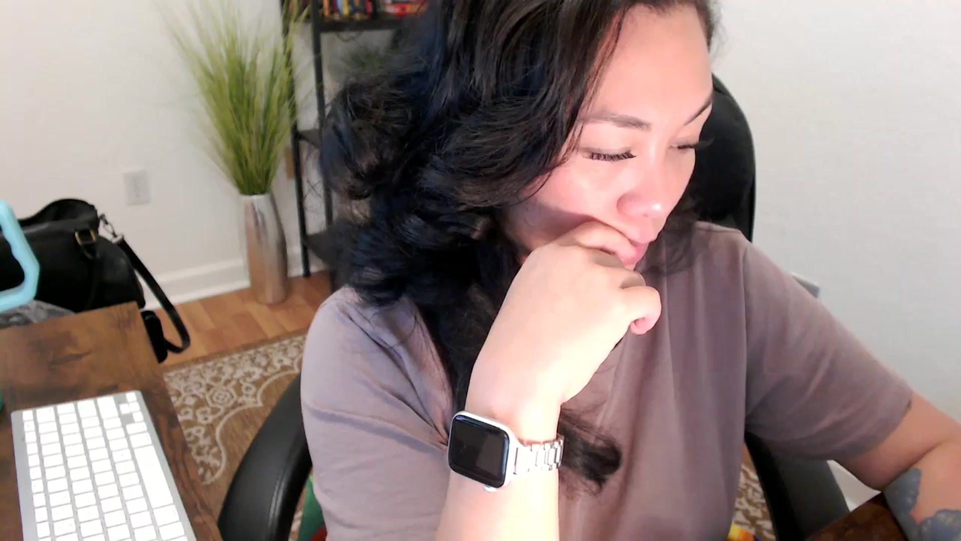 Gallery image thumbnail from MickaylaStar's myfreecams stream on, 05/09/2025, 18:12 image 13 of 20