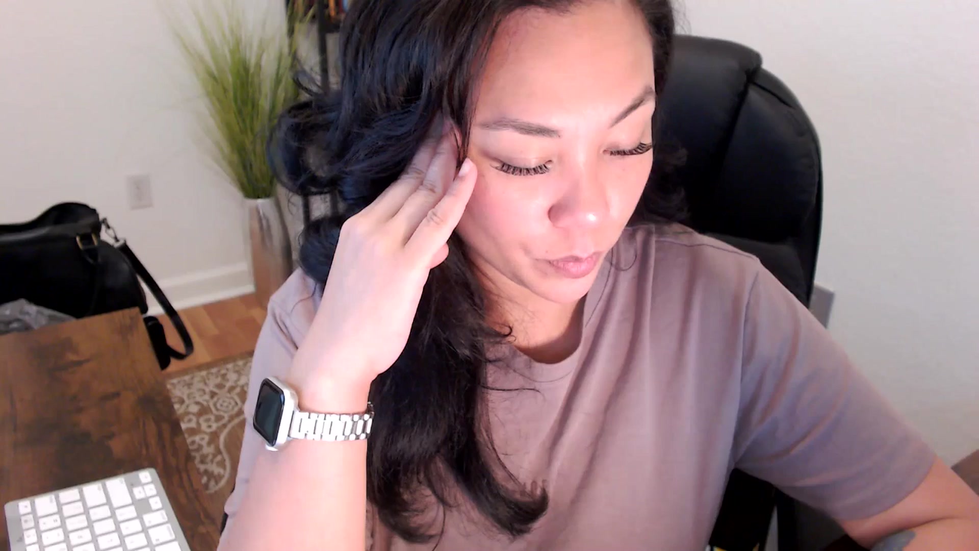 Gallery image thumbnail from MickaylaStar's myfreecams stream on, 05/09/2025, 18:12 image 18 of 20
