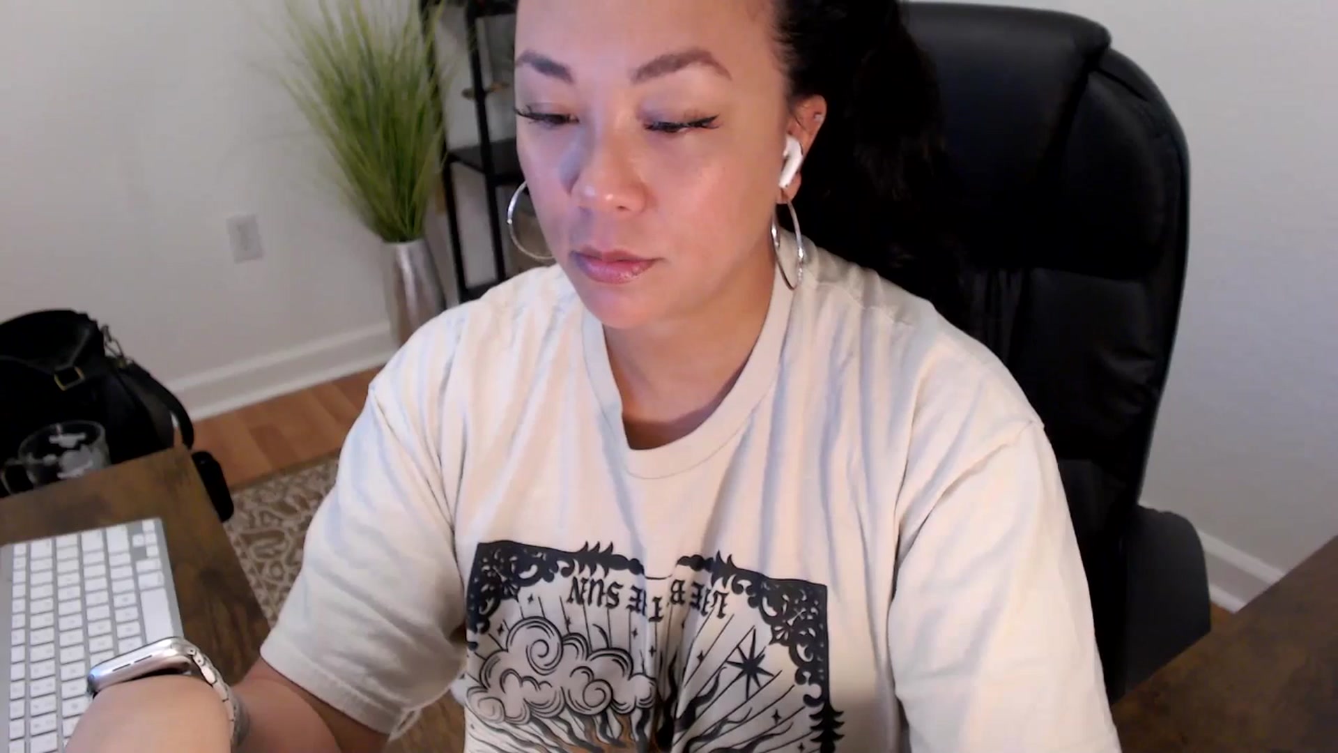 Gallery image thumbnail from MickaylaStar's myfreecams stream on, 05/14/2025, 16:04 image 8 of 20