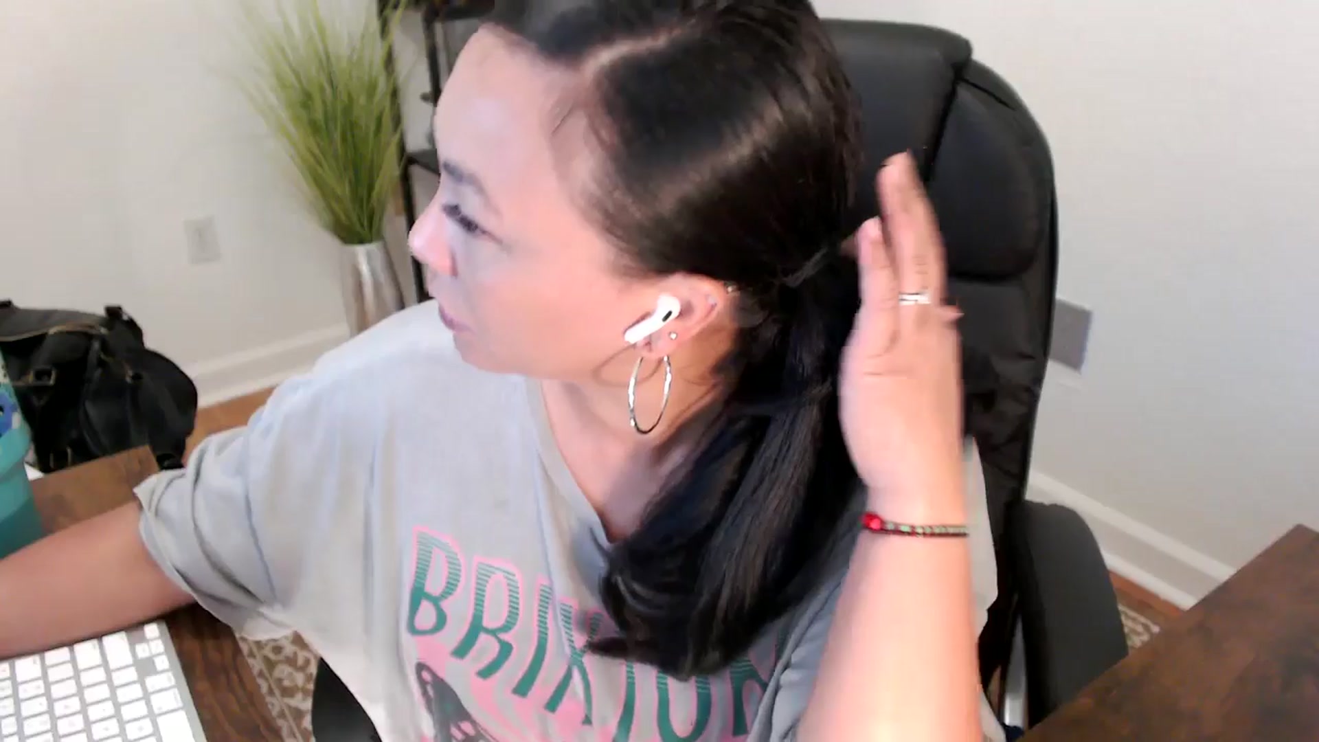 Gallery image thumbnail from MickaylaStar's myfreecams stream on, 05/15/2025, 16:55 image 11 of 20