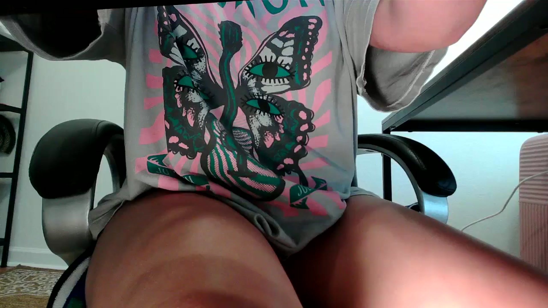 Gallery image thumbnail from MickaylaStar's myfreecams stream on, 05/15/2025, 20:56 image 4 of 20
